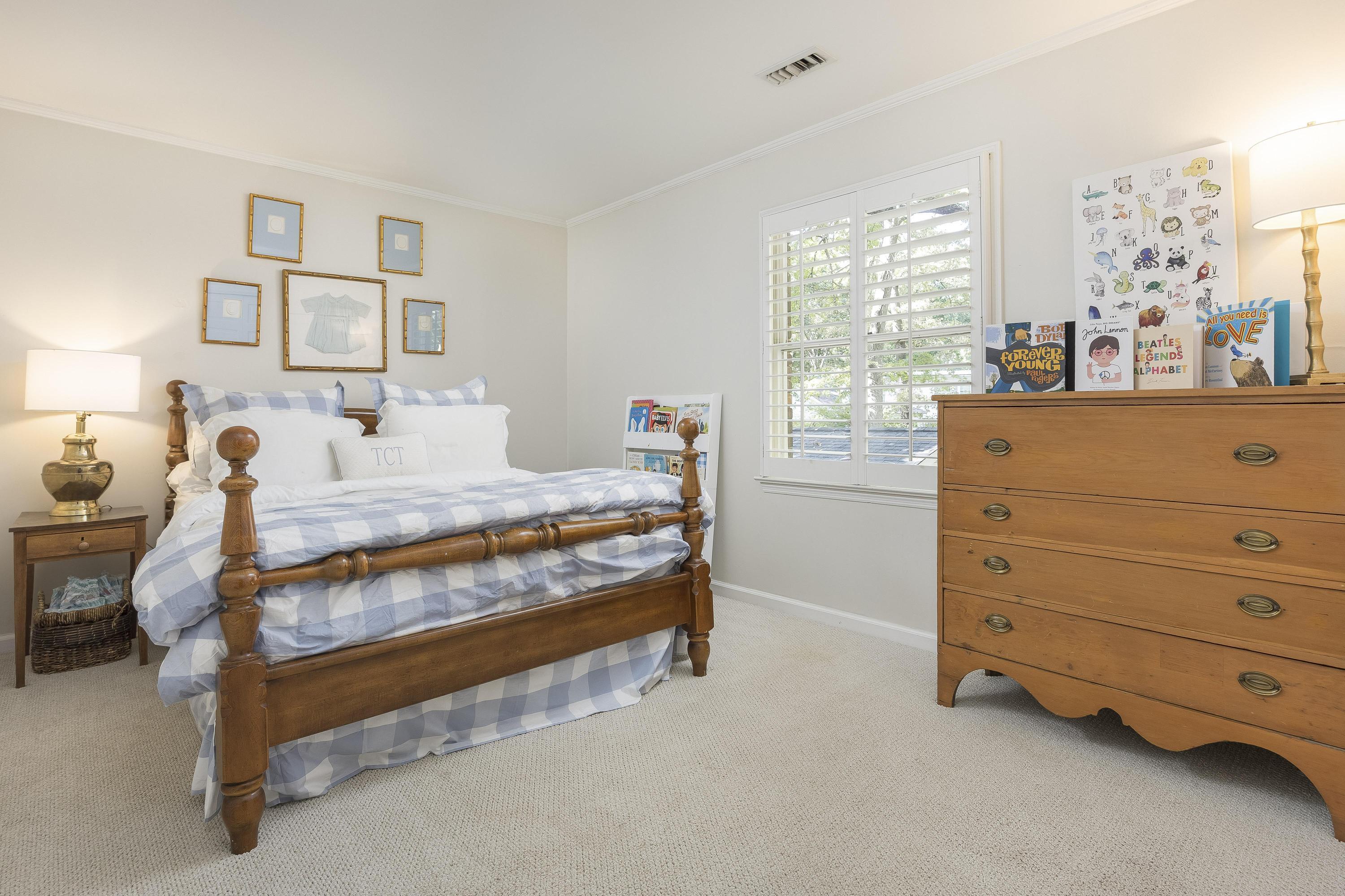 220 Blueberry Hill Road NW