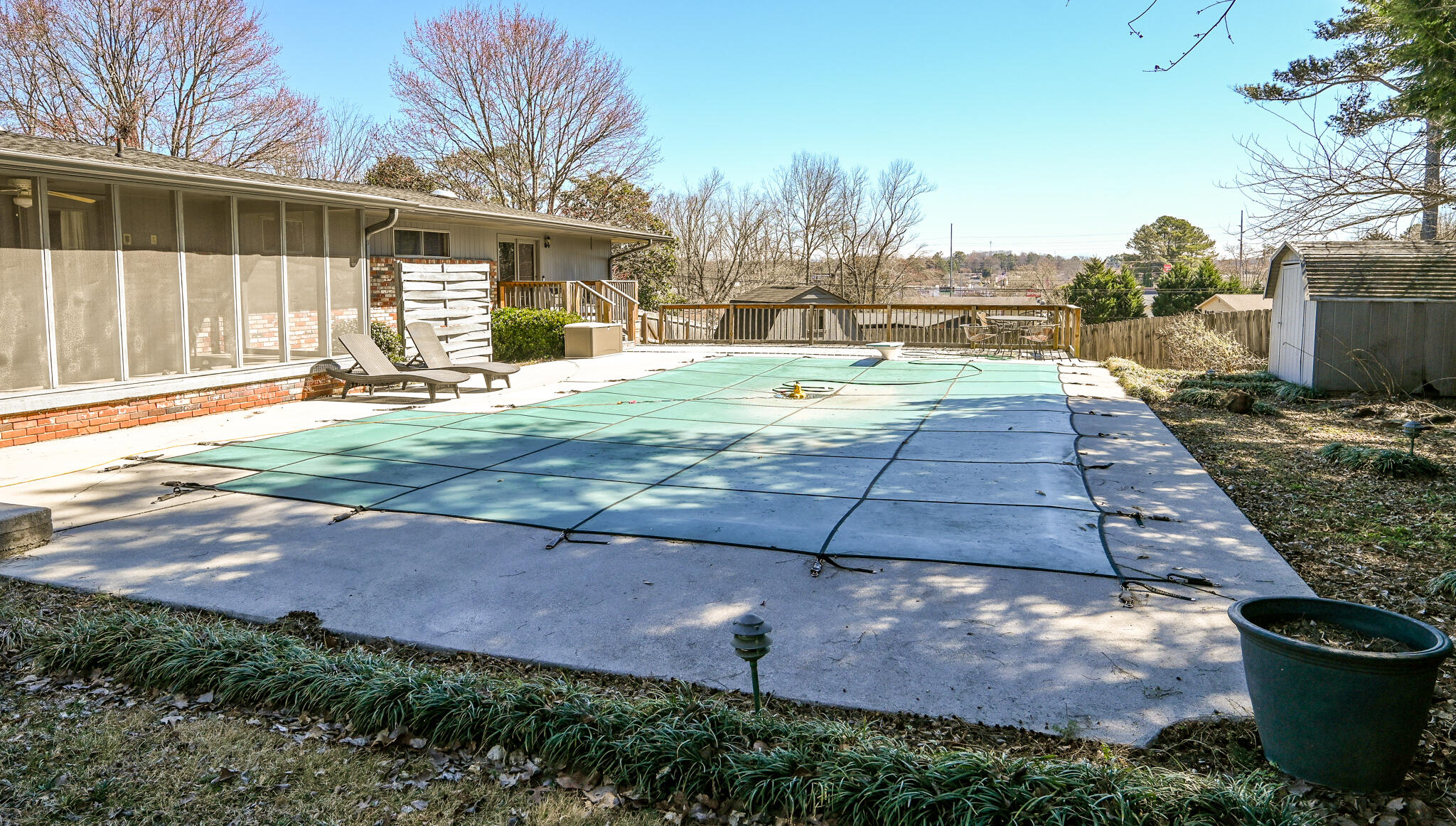 2429 Walnut Drive NW