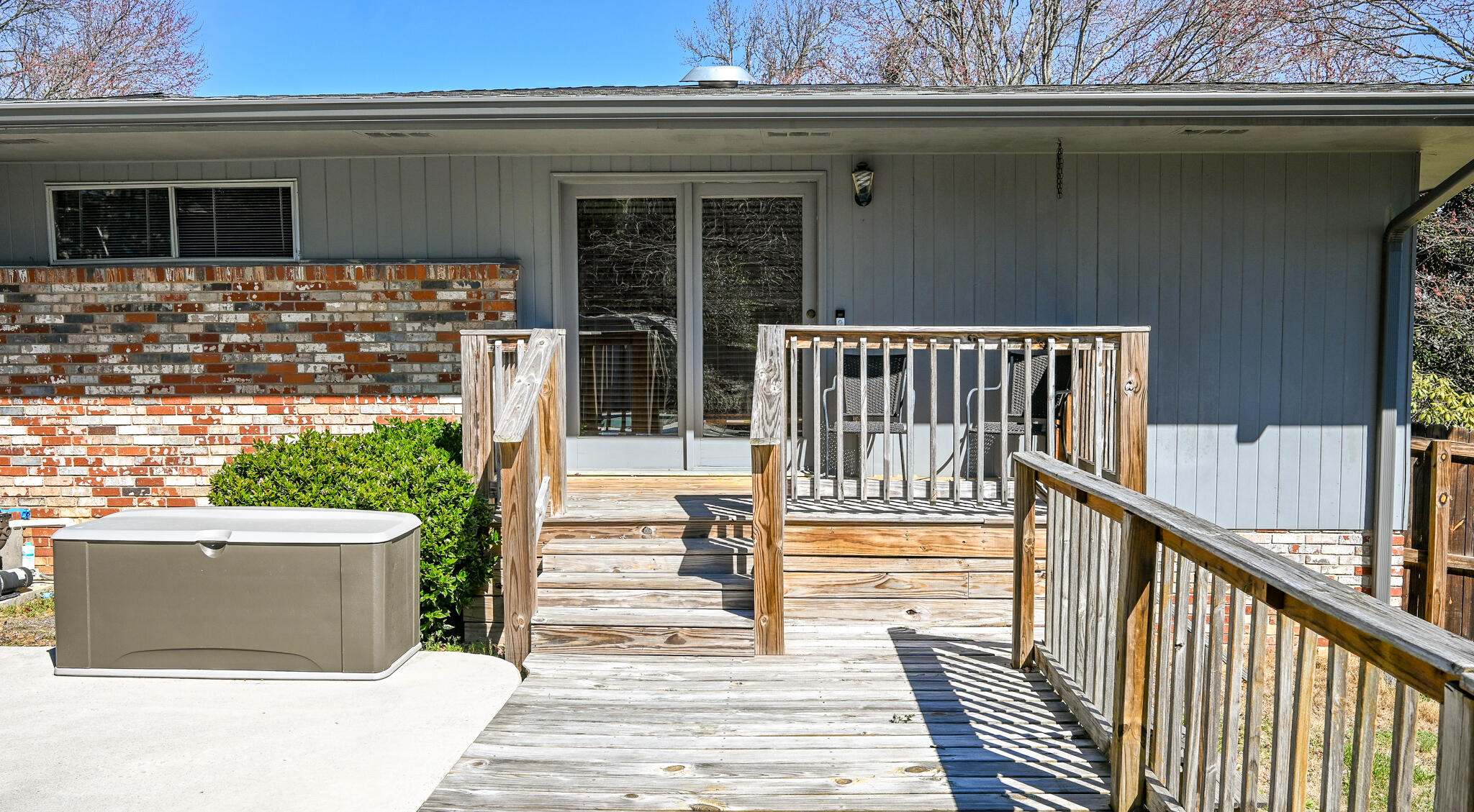 2429 Walnut Drive NW