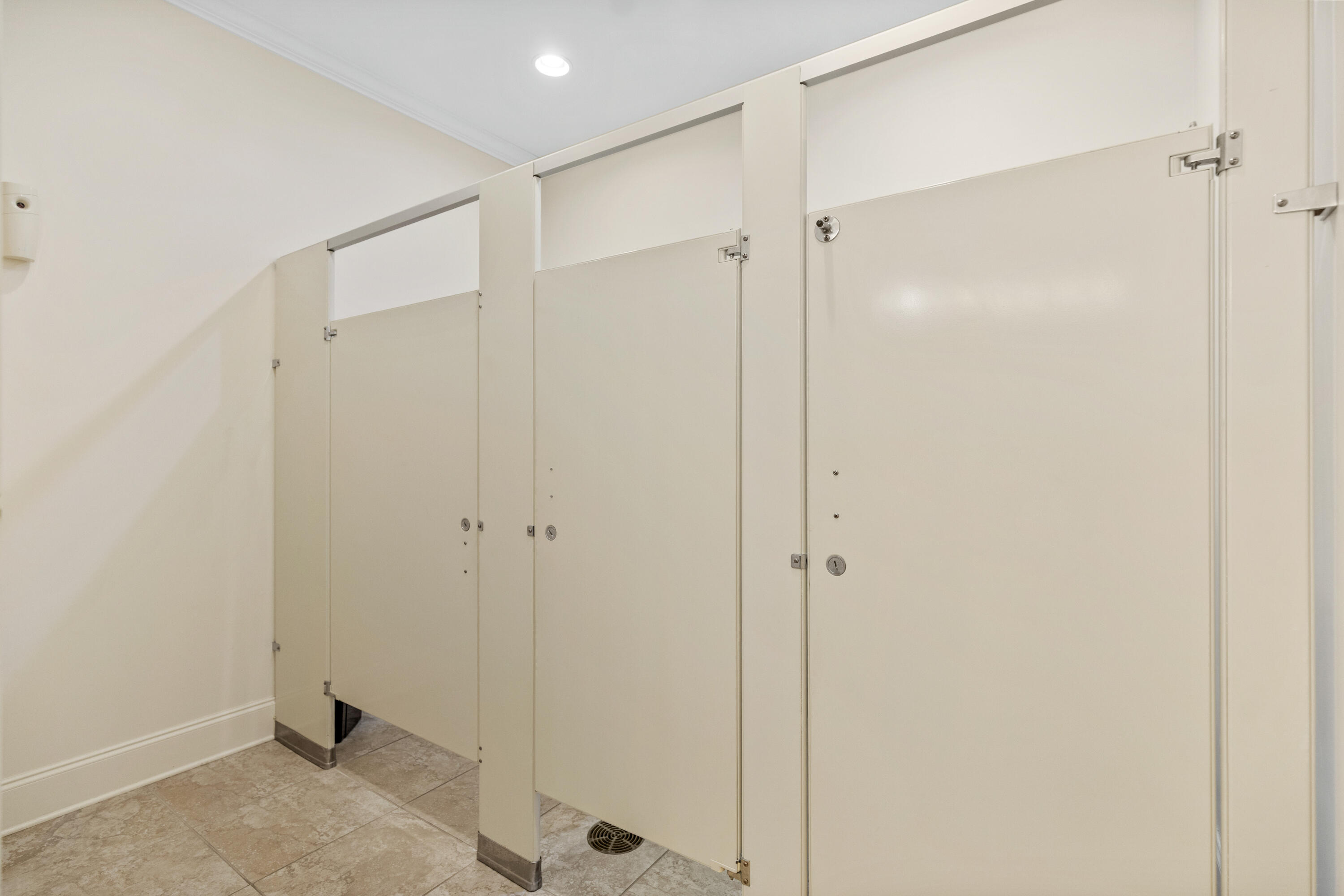 300 N Tennessee Avenue