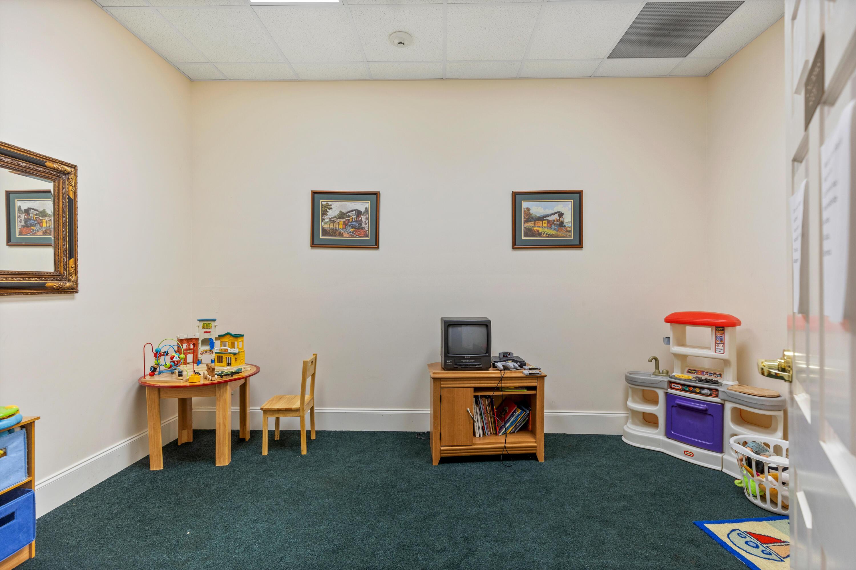 300 N Tennessee Avenue