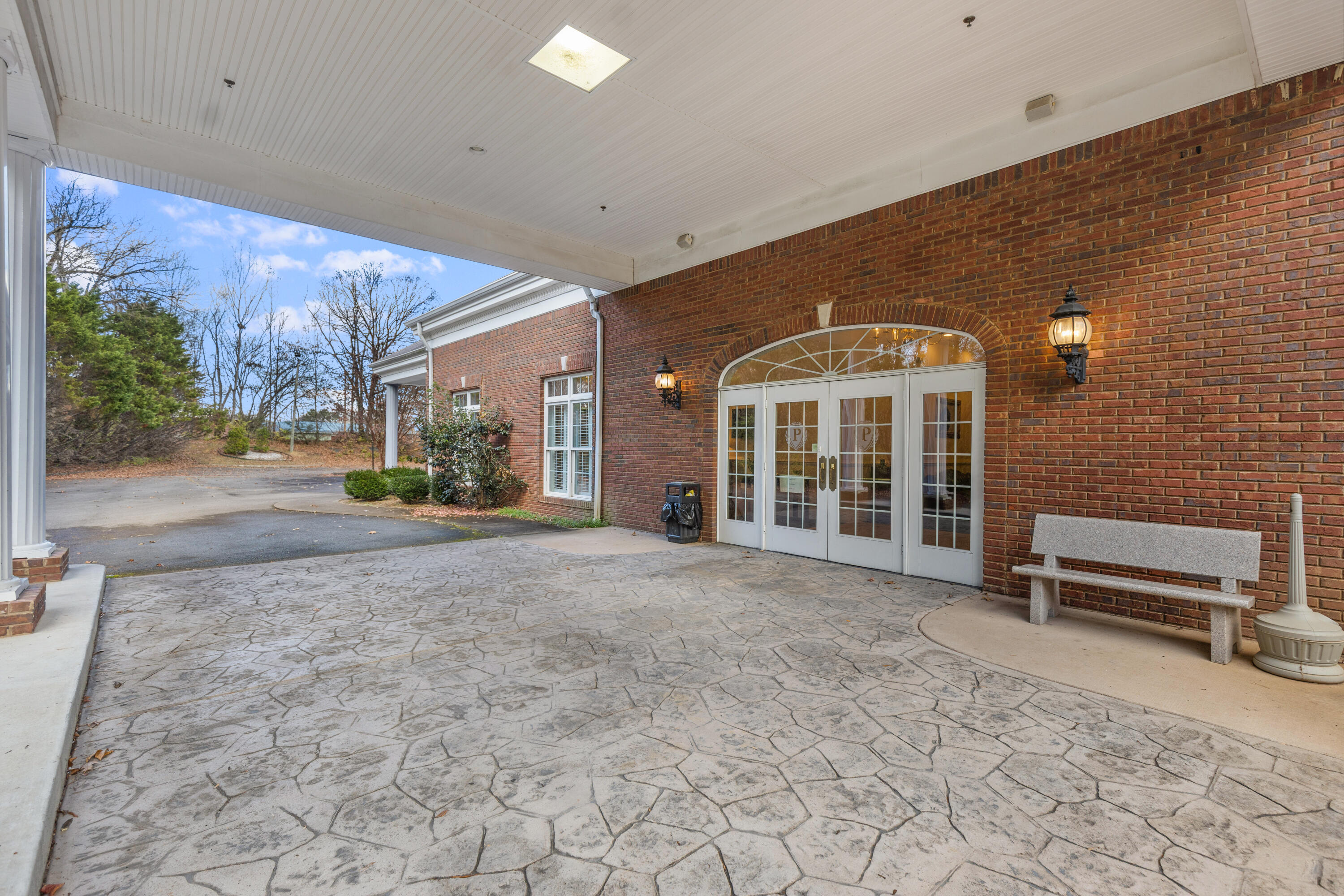 300 N Tennessee Avenue