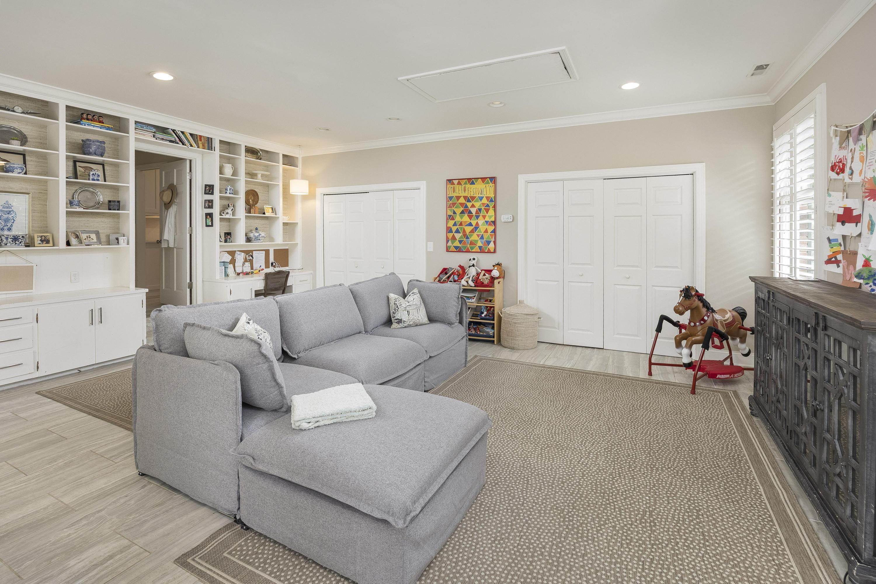 220 Blueberry Hill Road NW