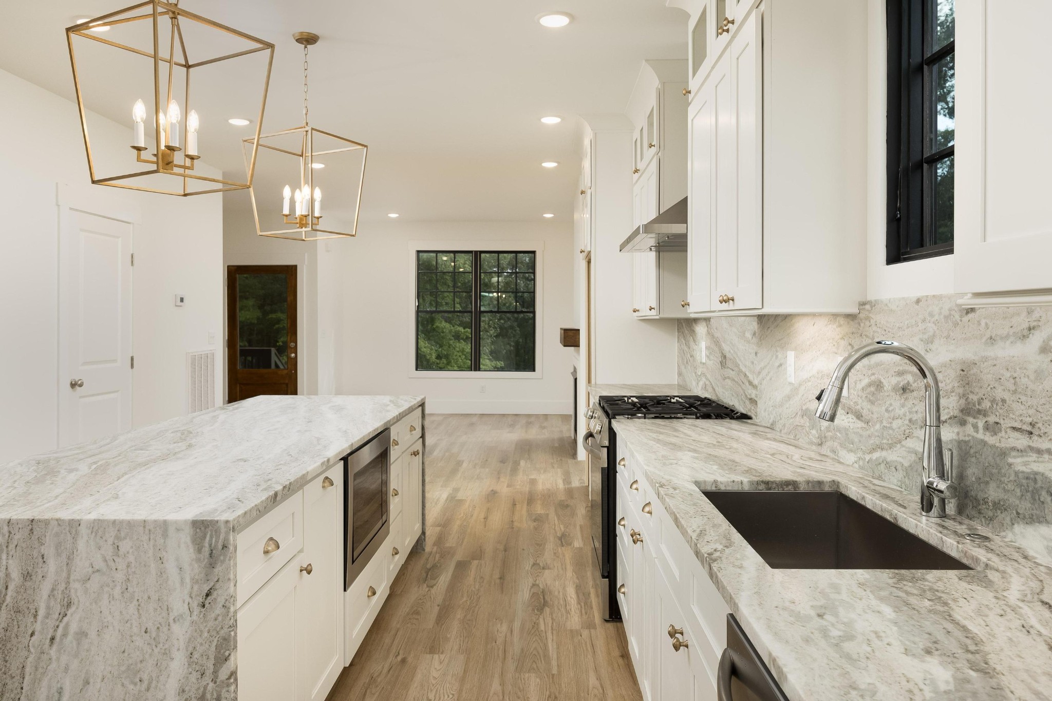 1201 W 46th Street
