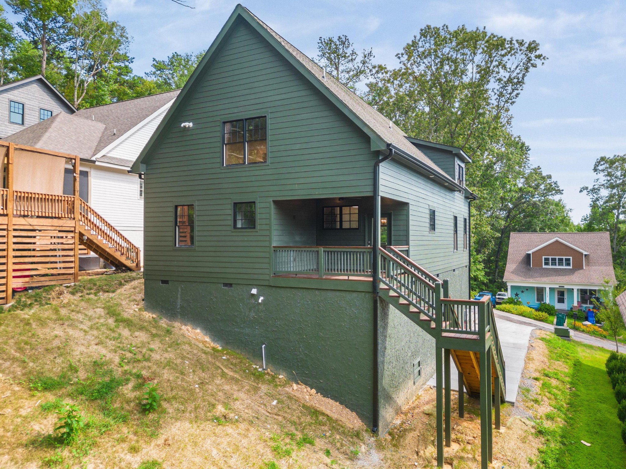1201 W 46th Street