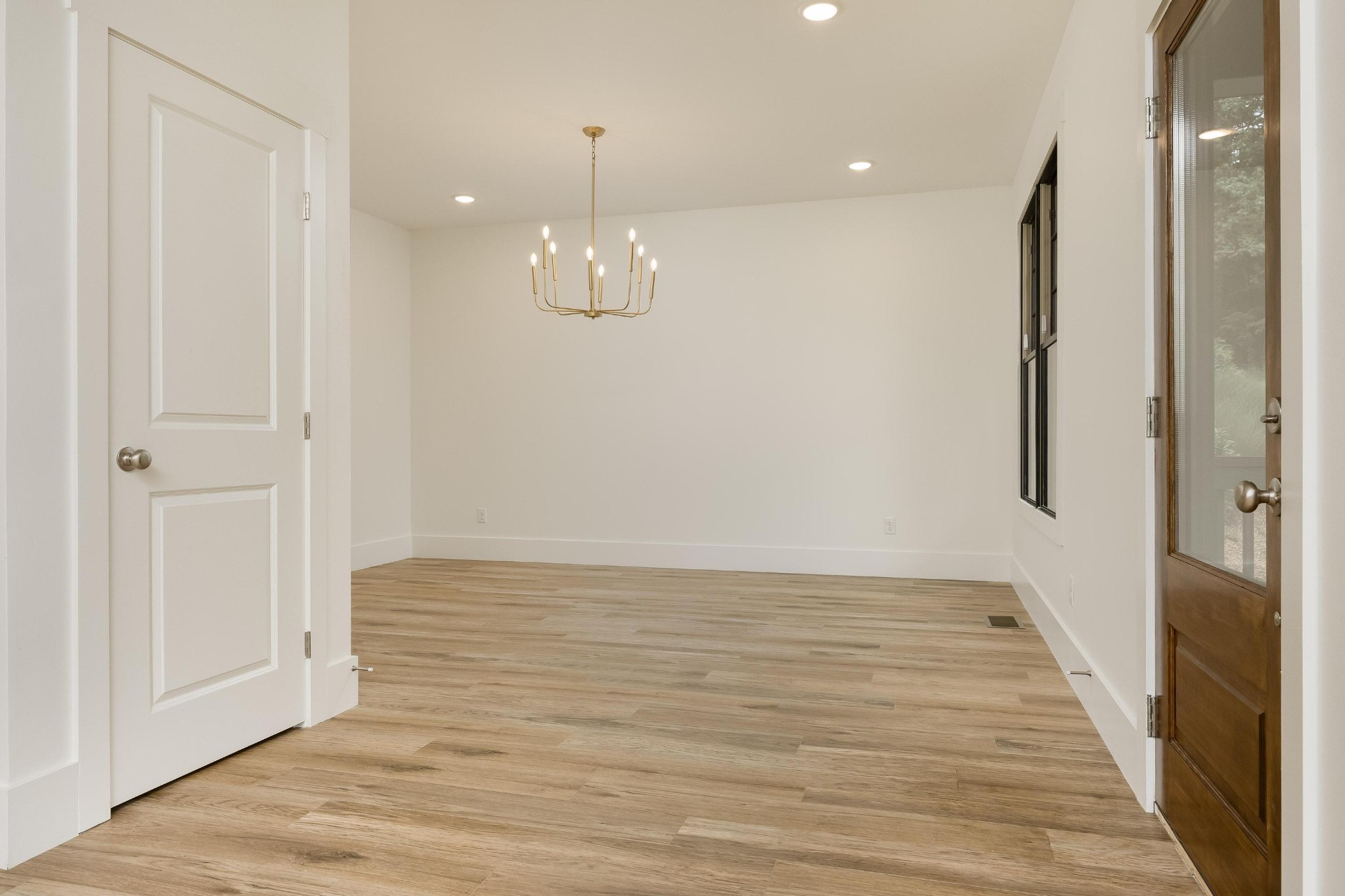 1201 W 46th Street