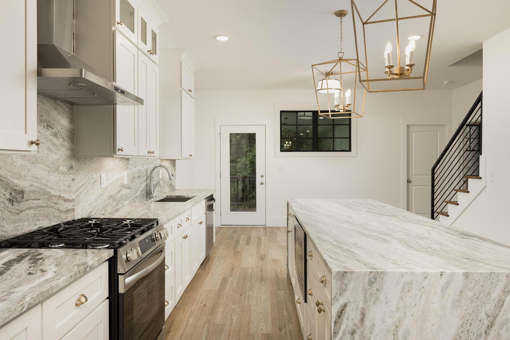 1201 W 46th Street