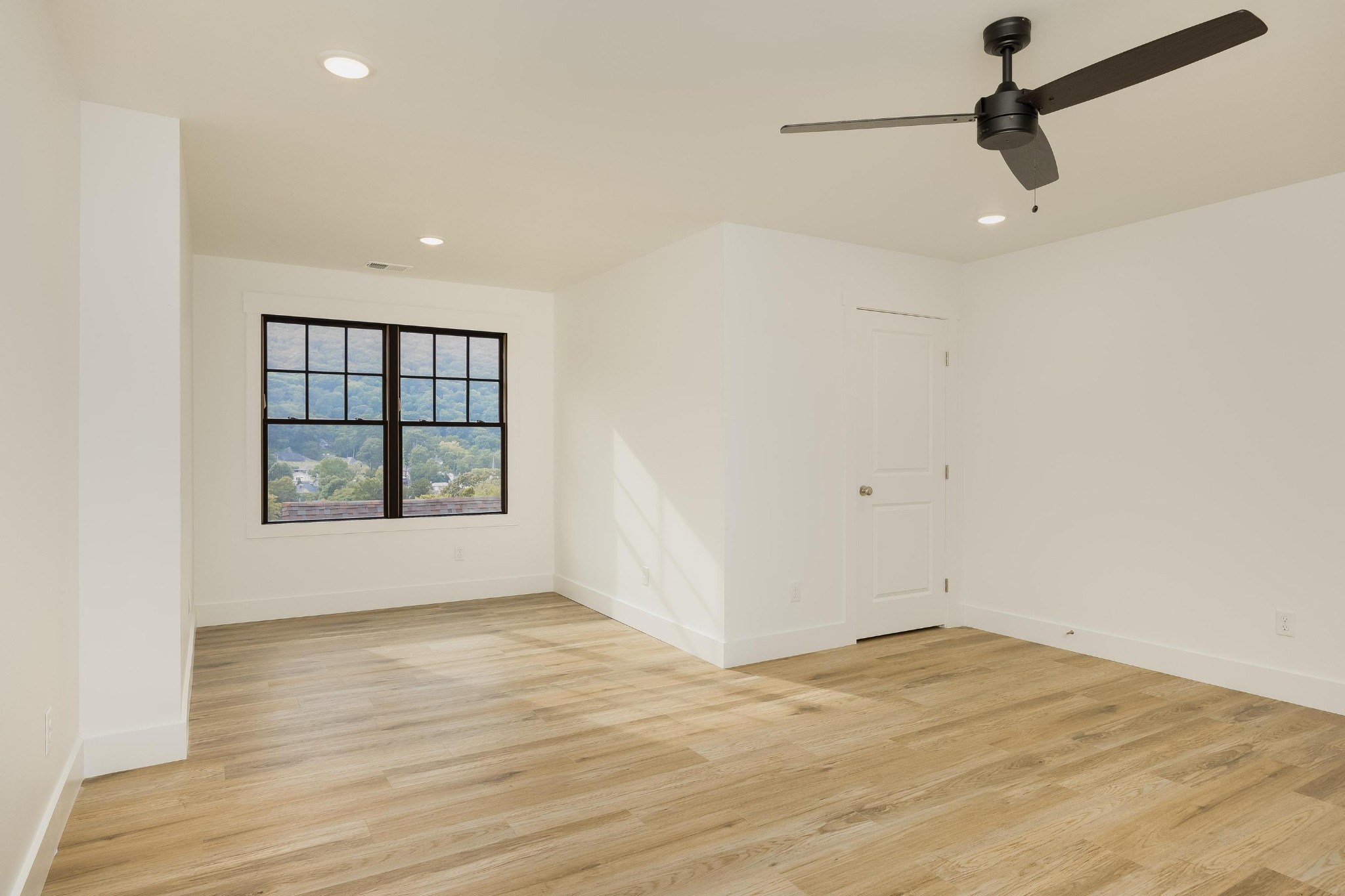 1201 W 46th Street