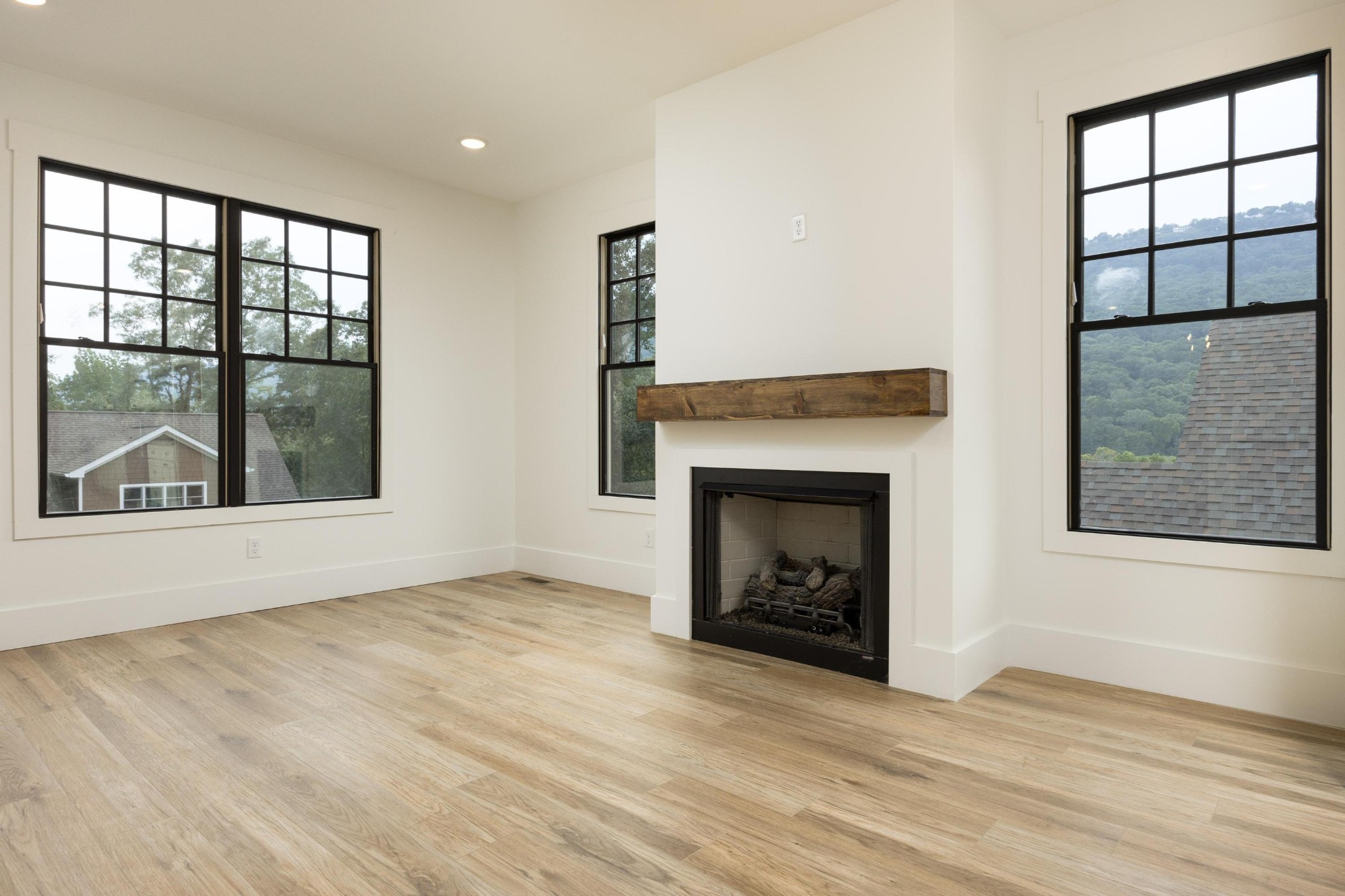 1201 W 46th Street