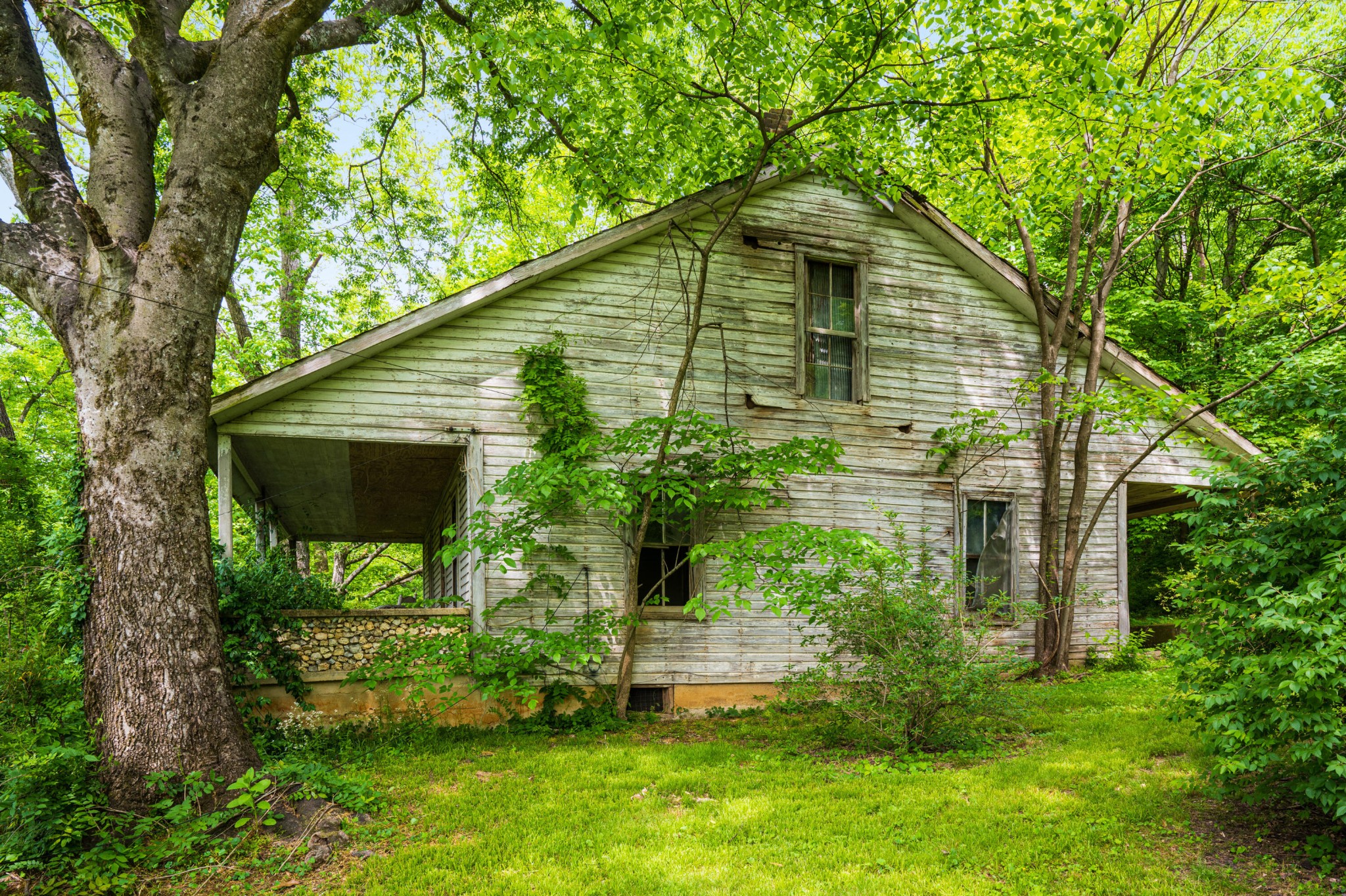201 Fillauer Lake Rd, NE