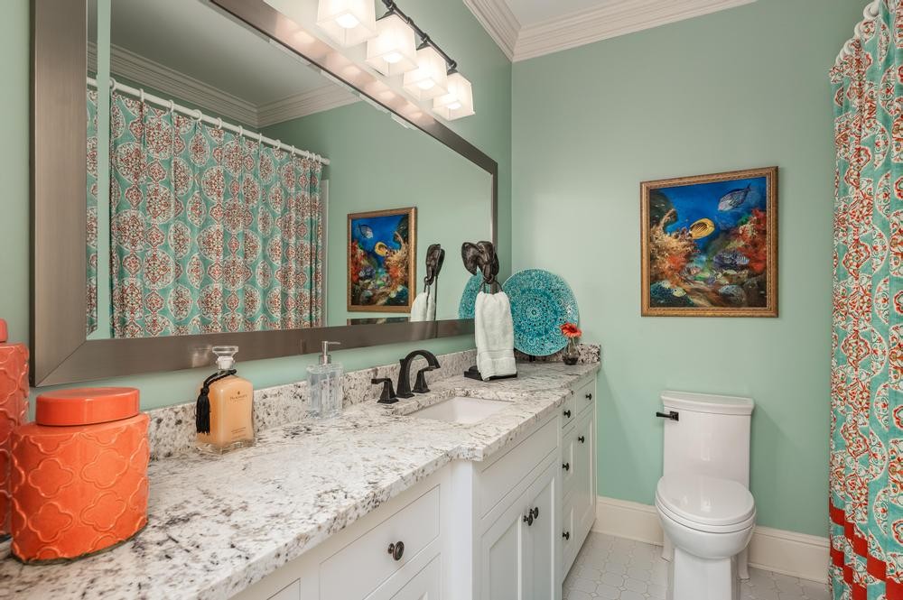 115 Blue Herron Dr