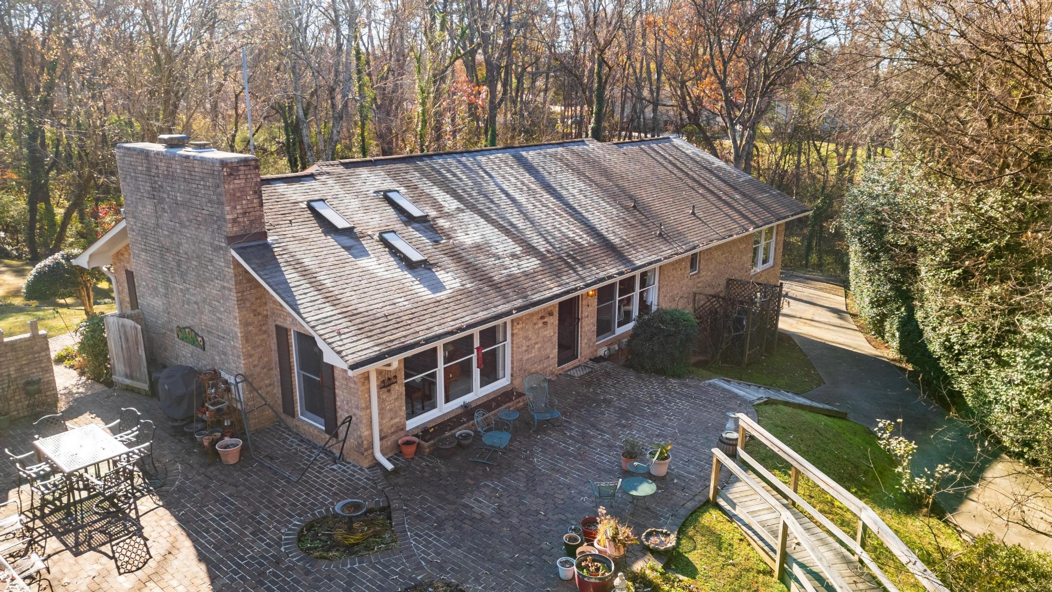 2075 Joy Street, NE