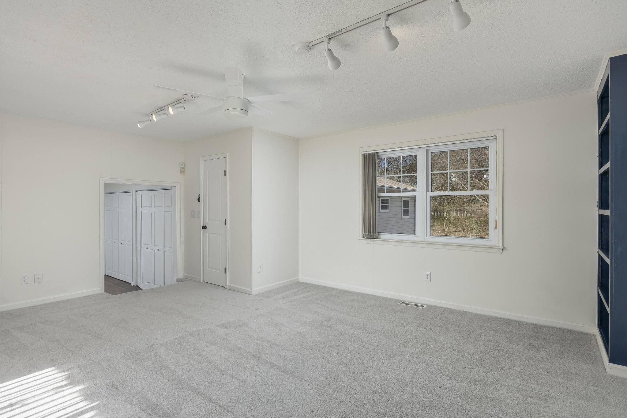 1313 W 46th Street