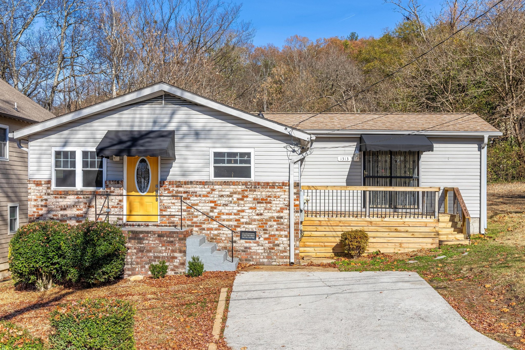 1313 W 46th Street