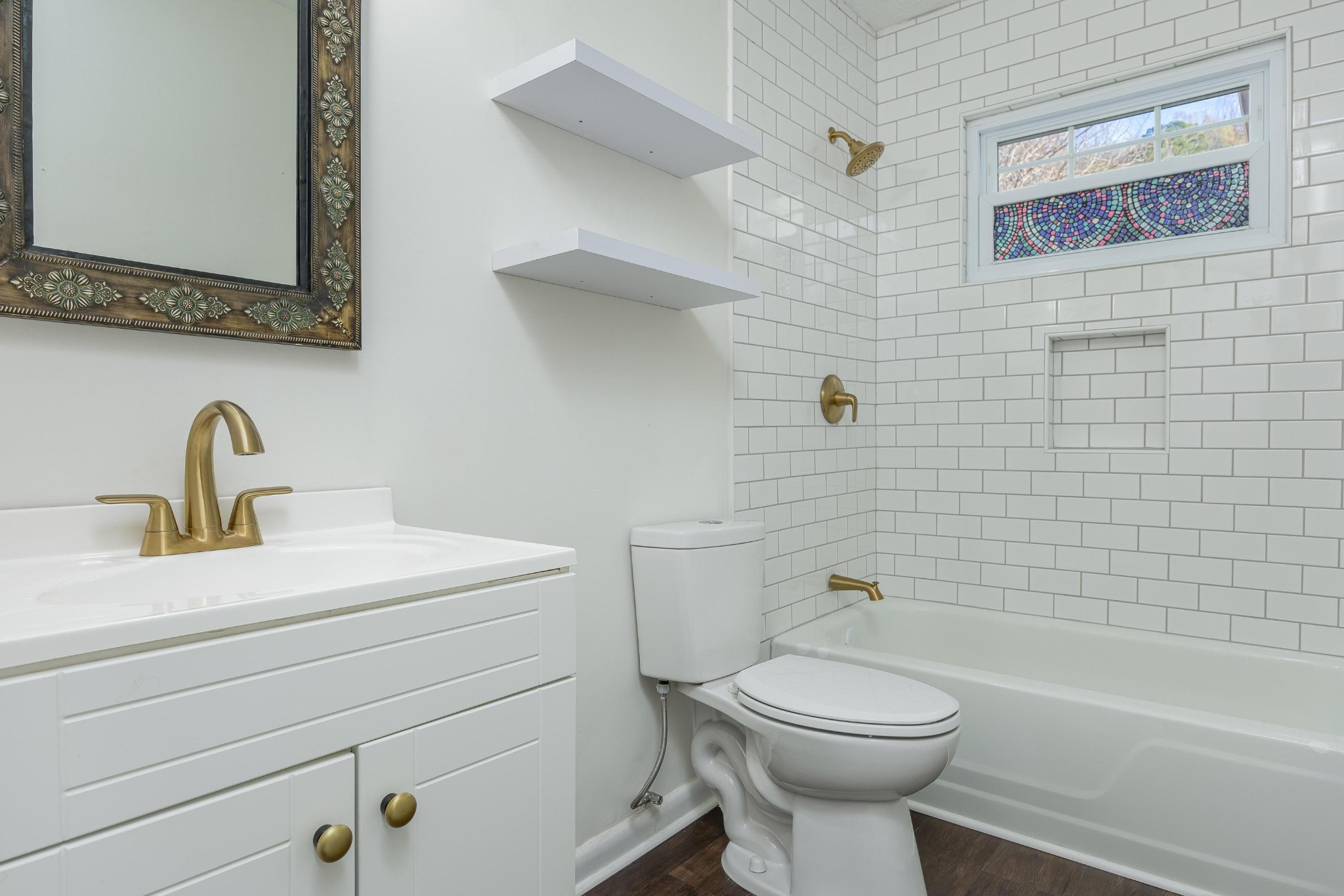 1313 W 46th Street