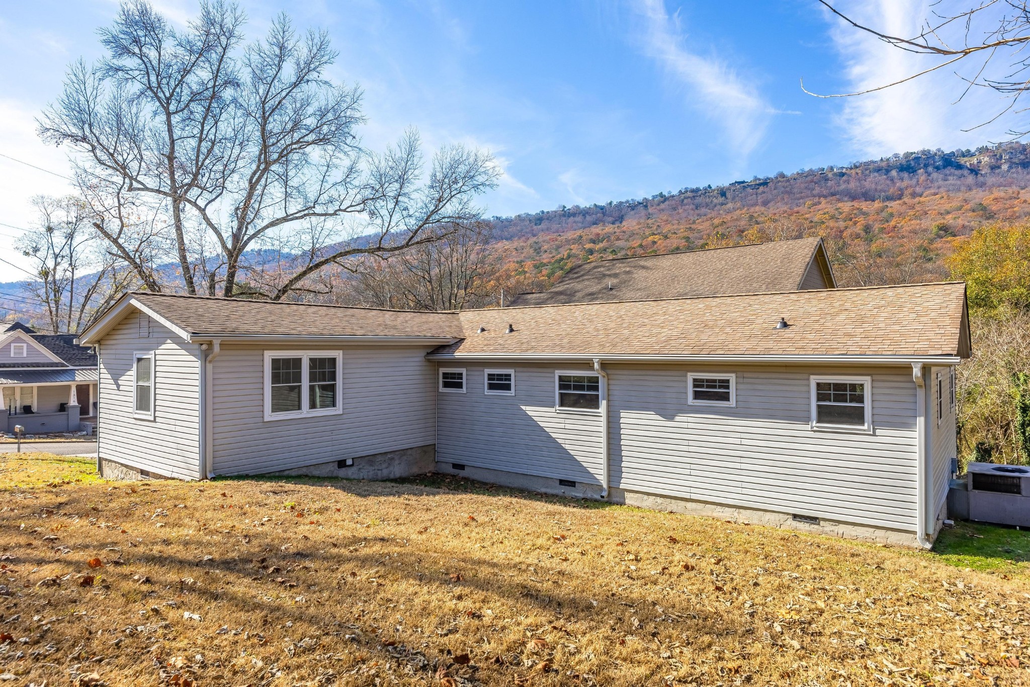 1313 W 46th Street