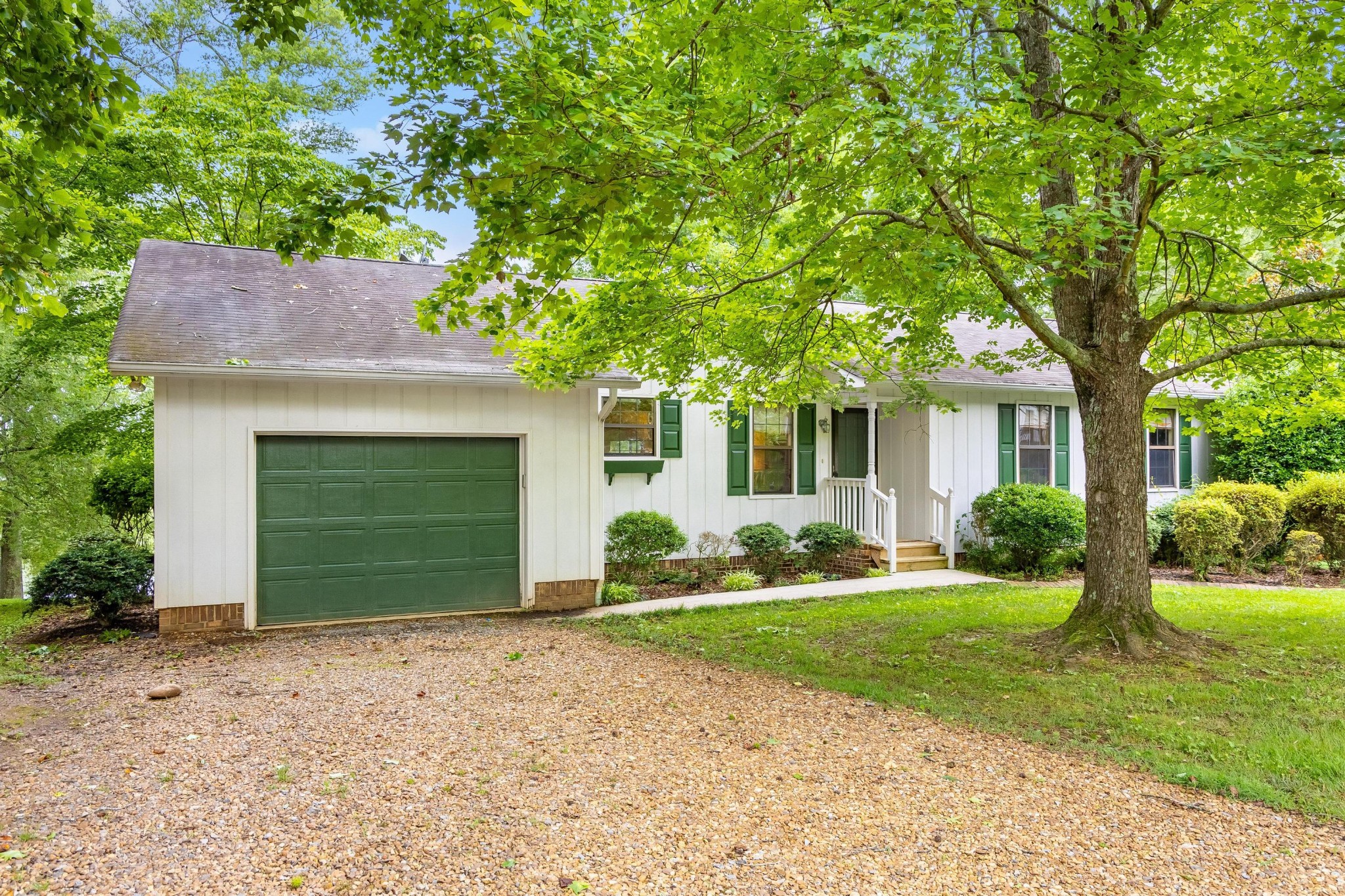 4416 Johnson Road