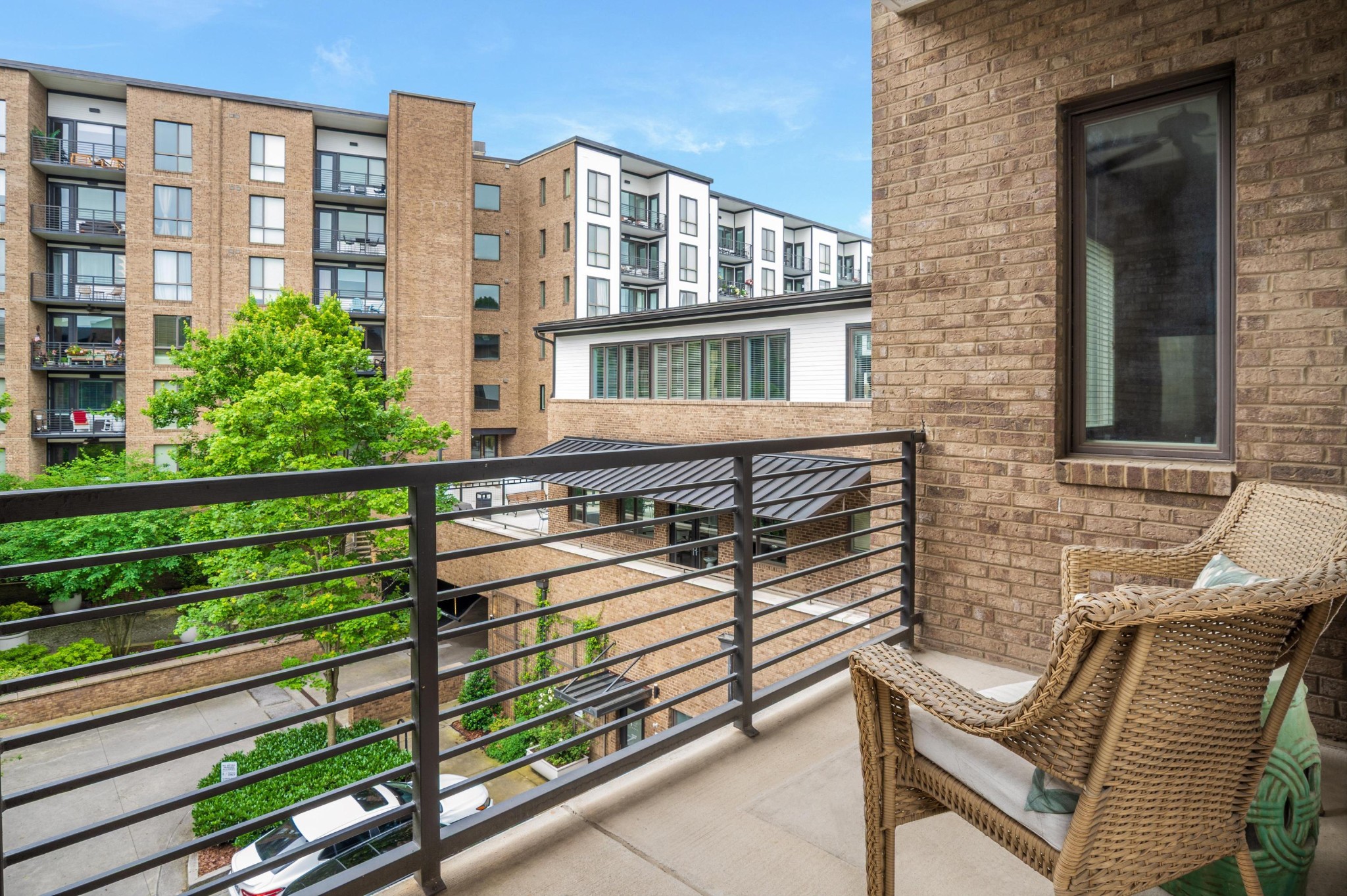 200 Manufacturers Road Unit: Apt 339