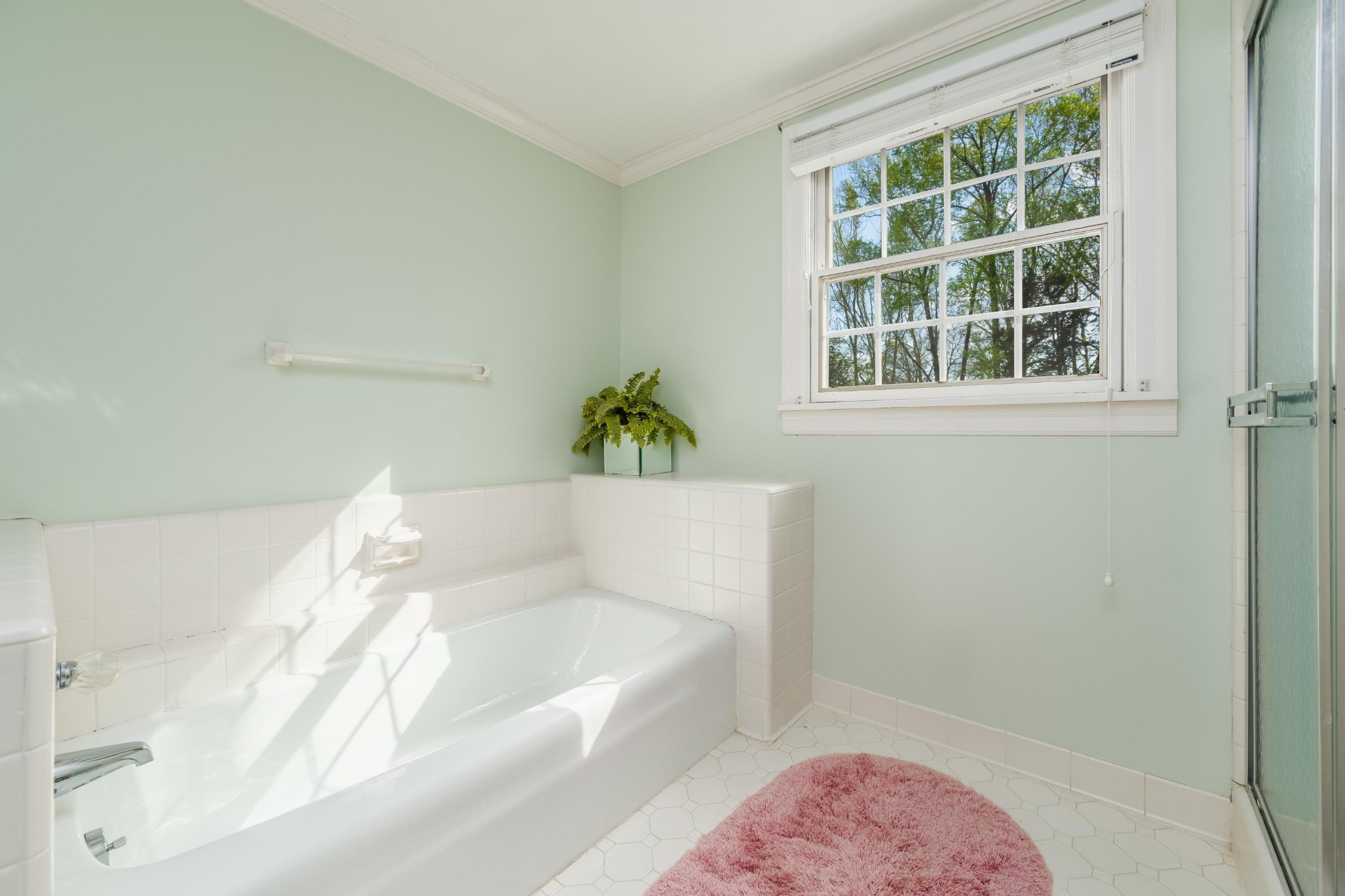 642 Kyle Lane, NW