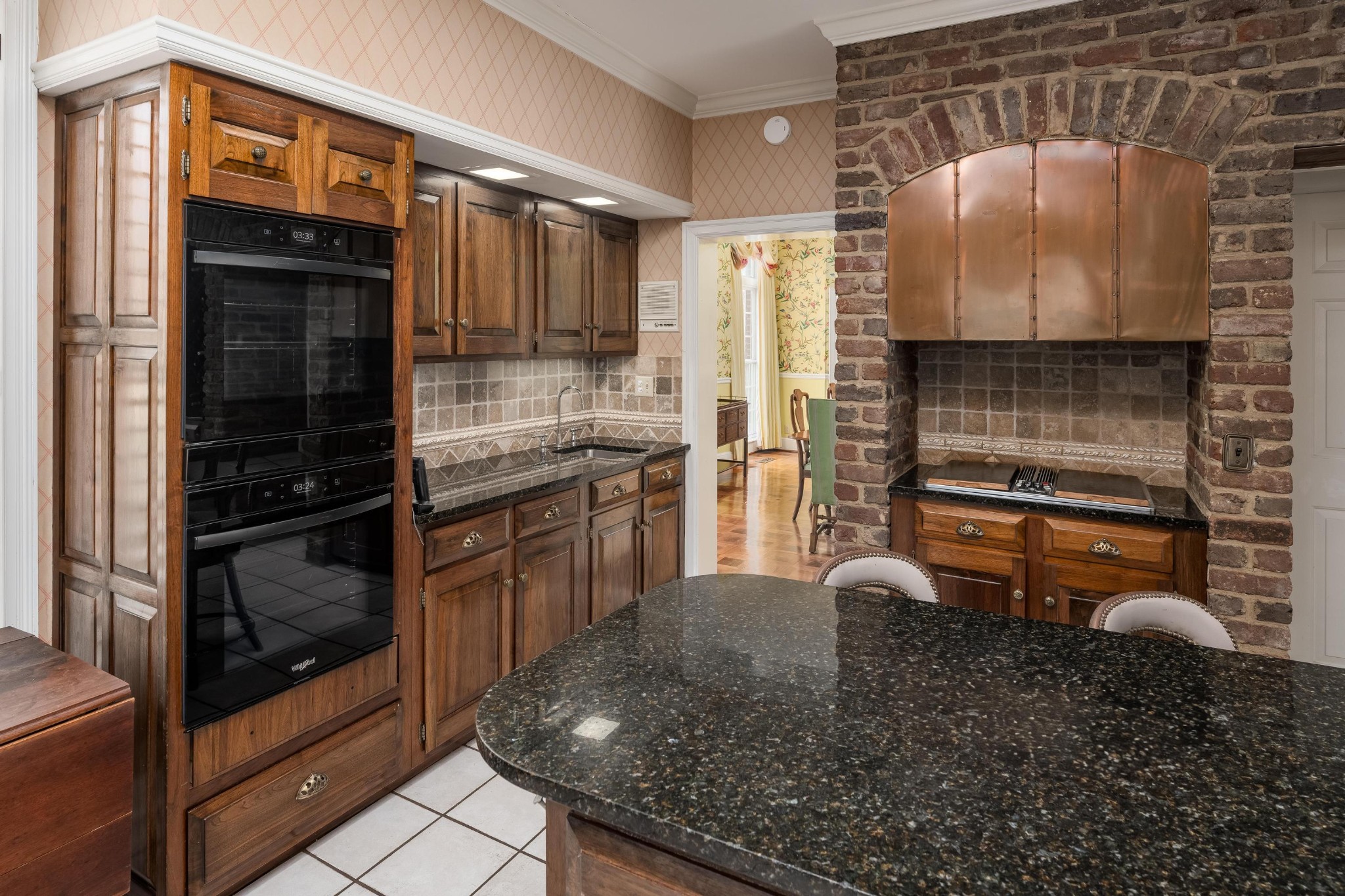 642 Kyle Lane, NW