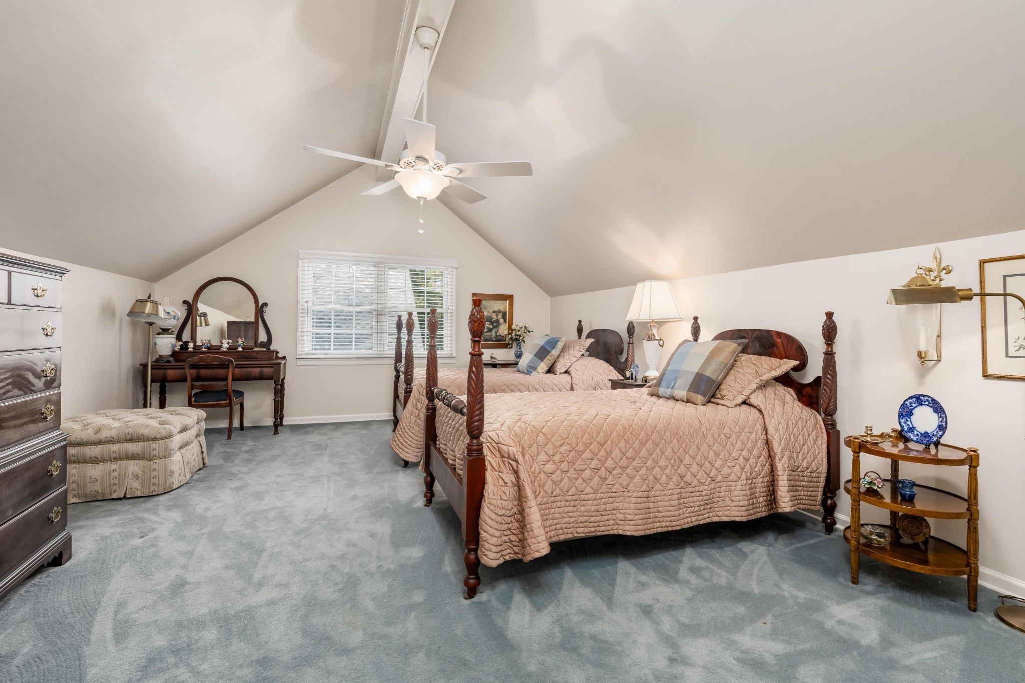 642 Kyle Lane, NW