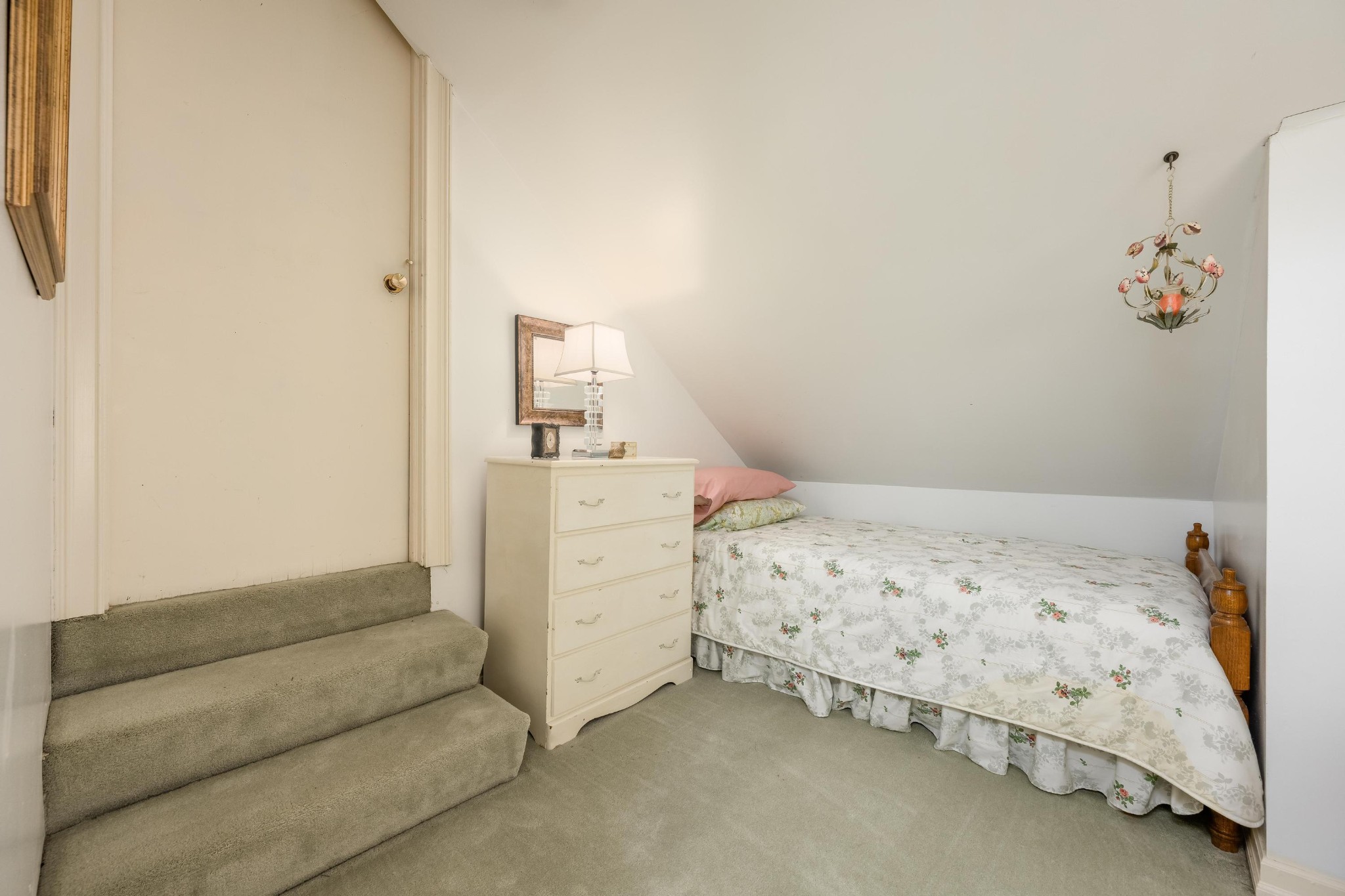 642 Kyle Lane, NW