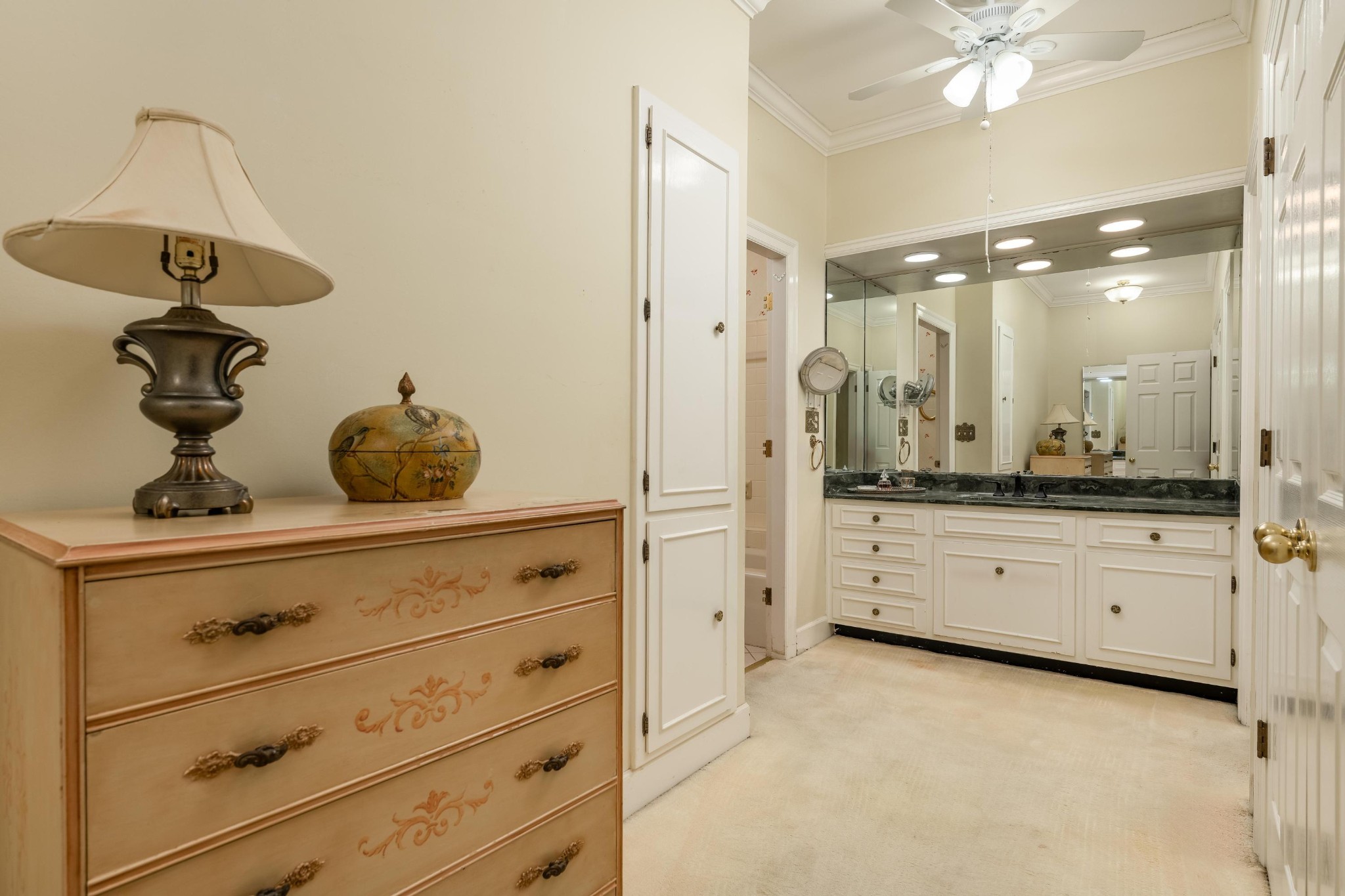 642 Kyle Lane, NW