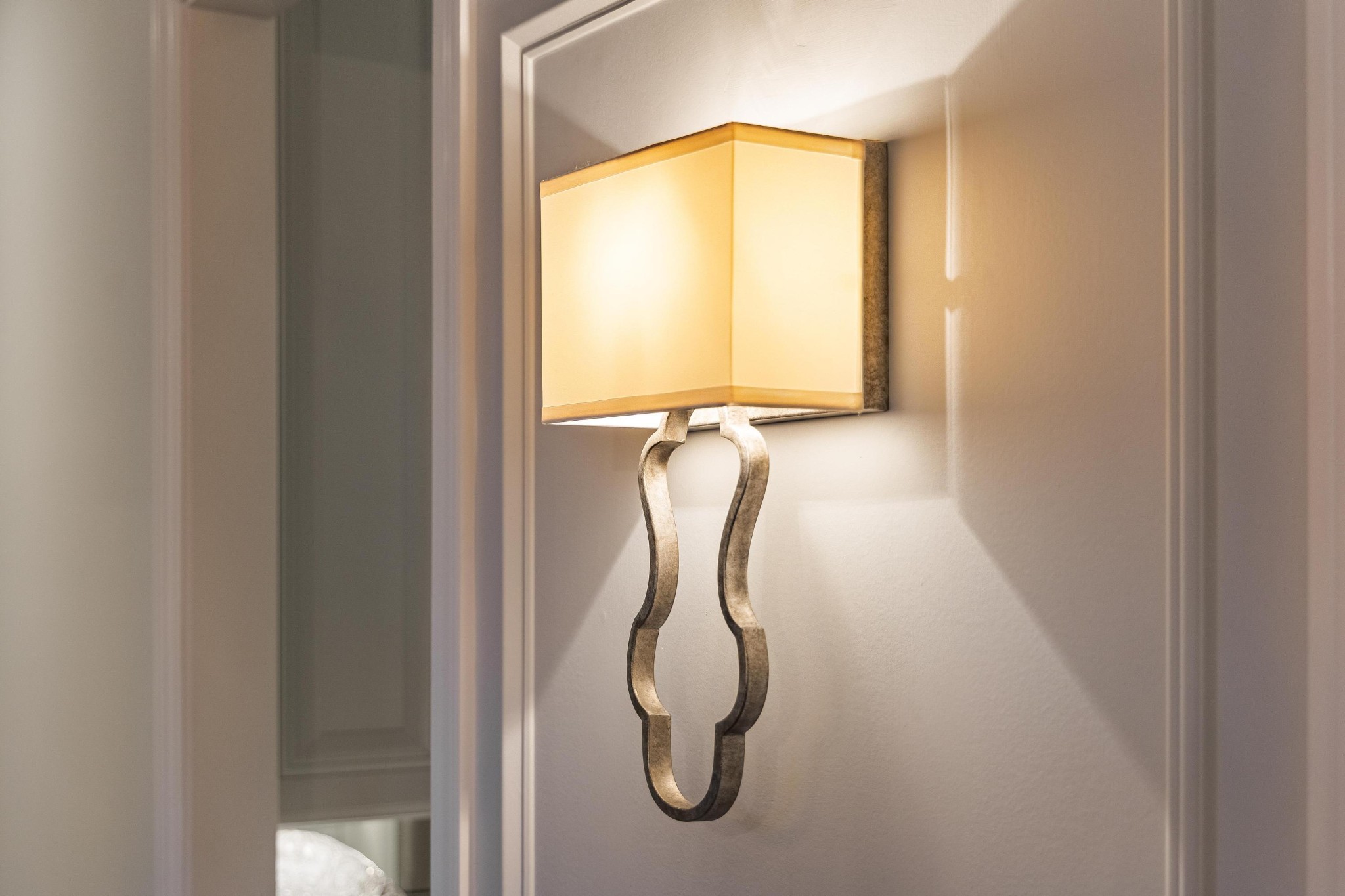 170 Litchfield Lane, NW