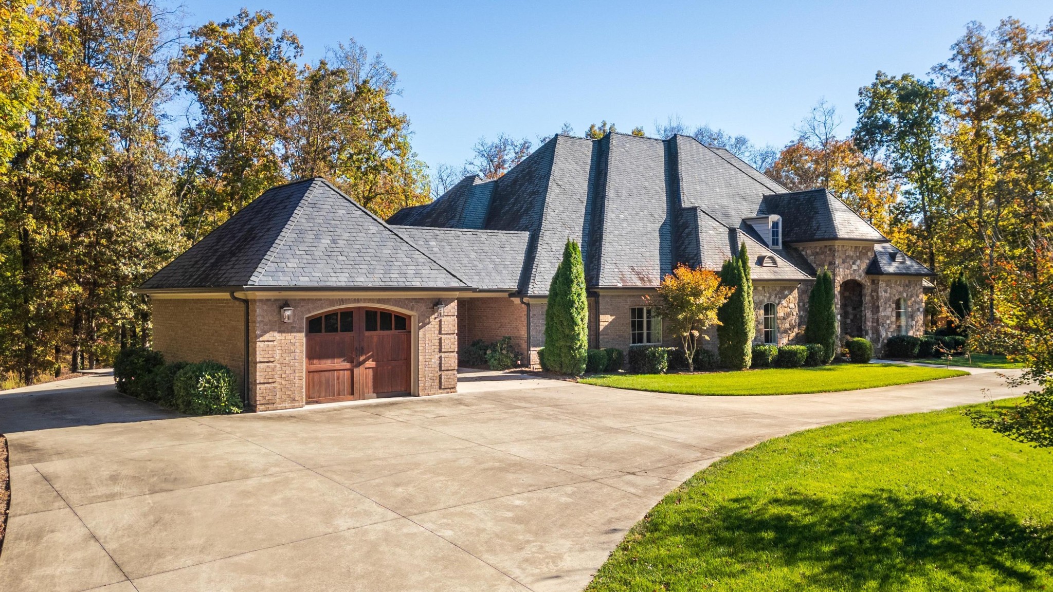 170 Litchfield Lane, NW