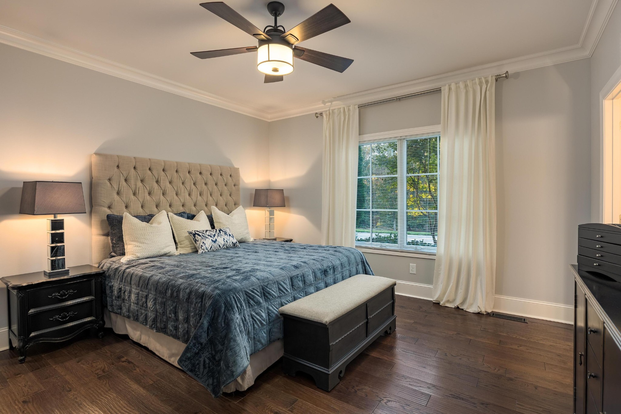 170 Litchfield Lane, NW