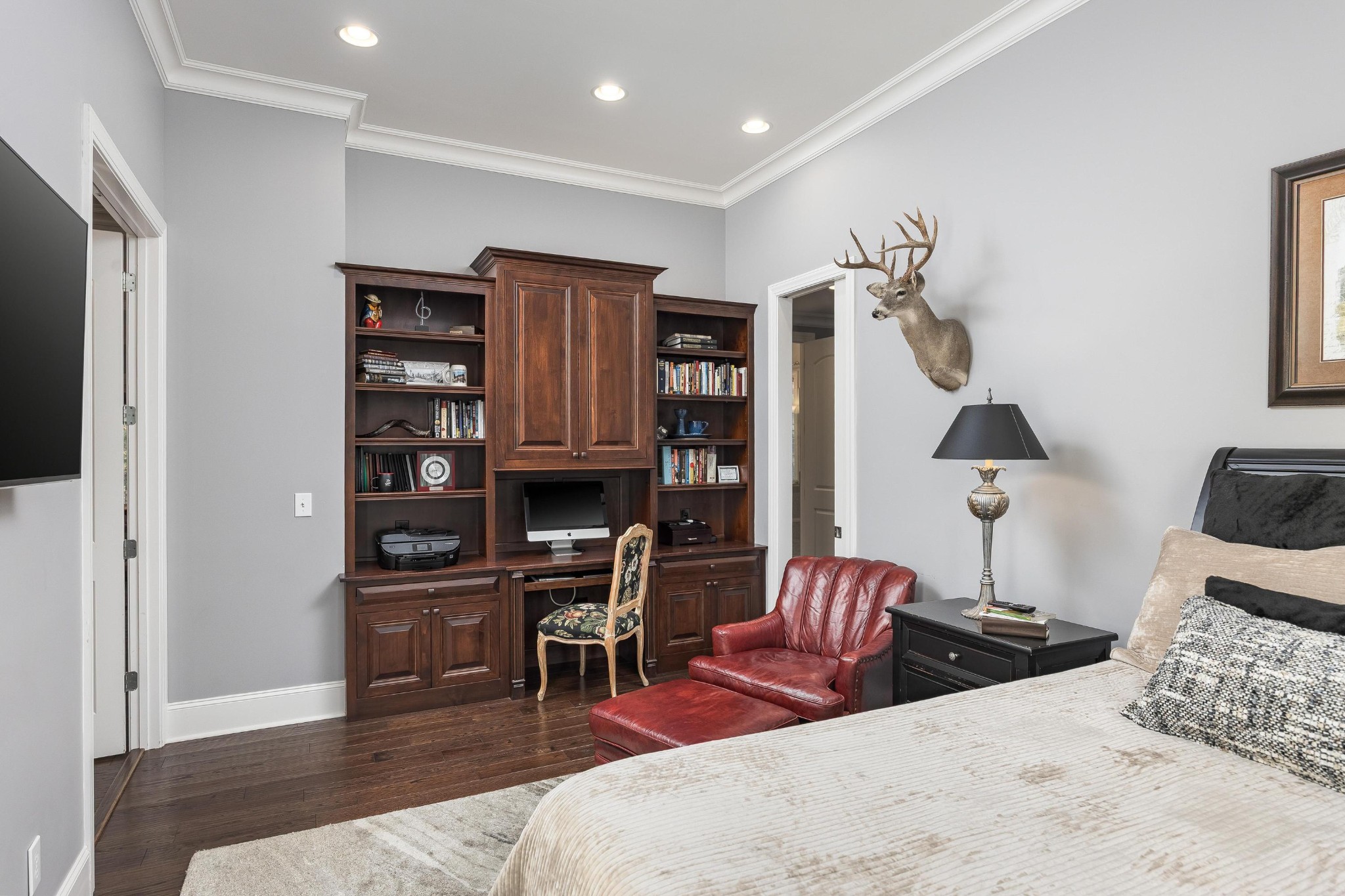 170 Litchfield Lane, NW