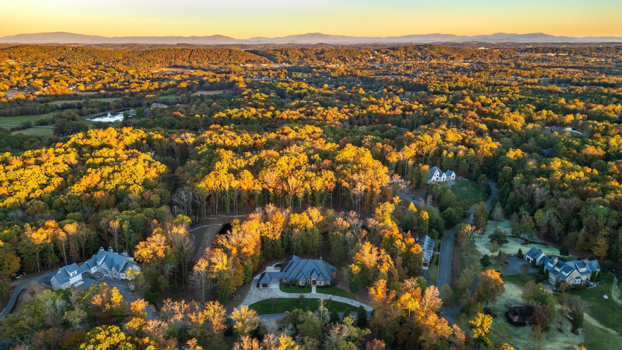 170 Litchfield Lane, NW