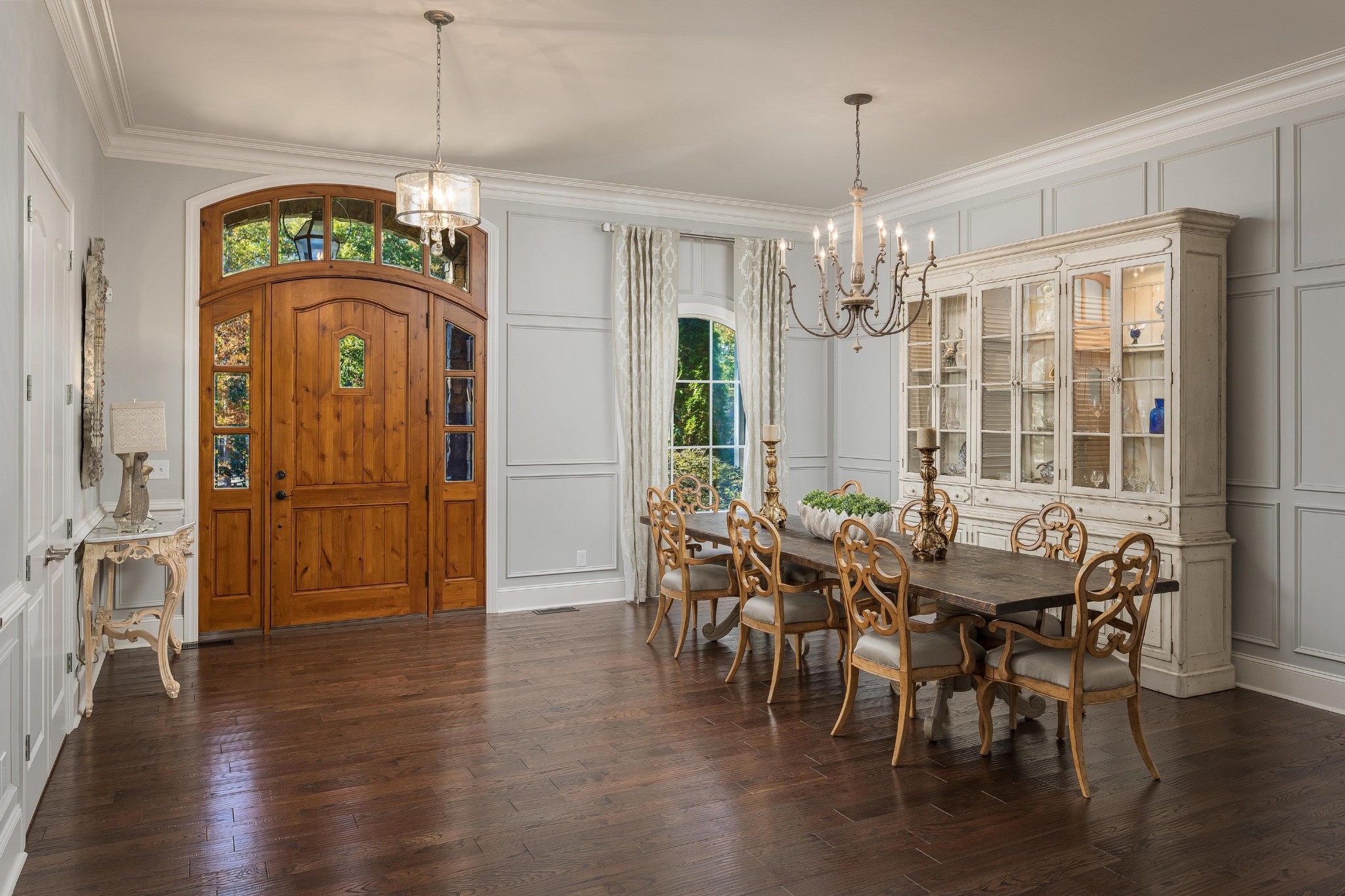 170 Litchfield Lane, NW