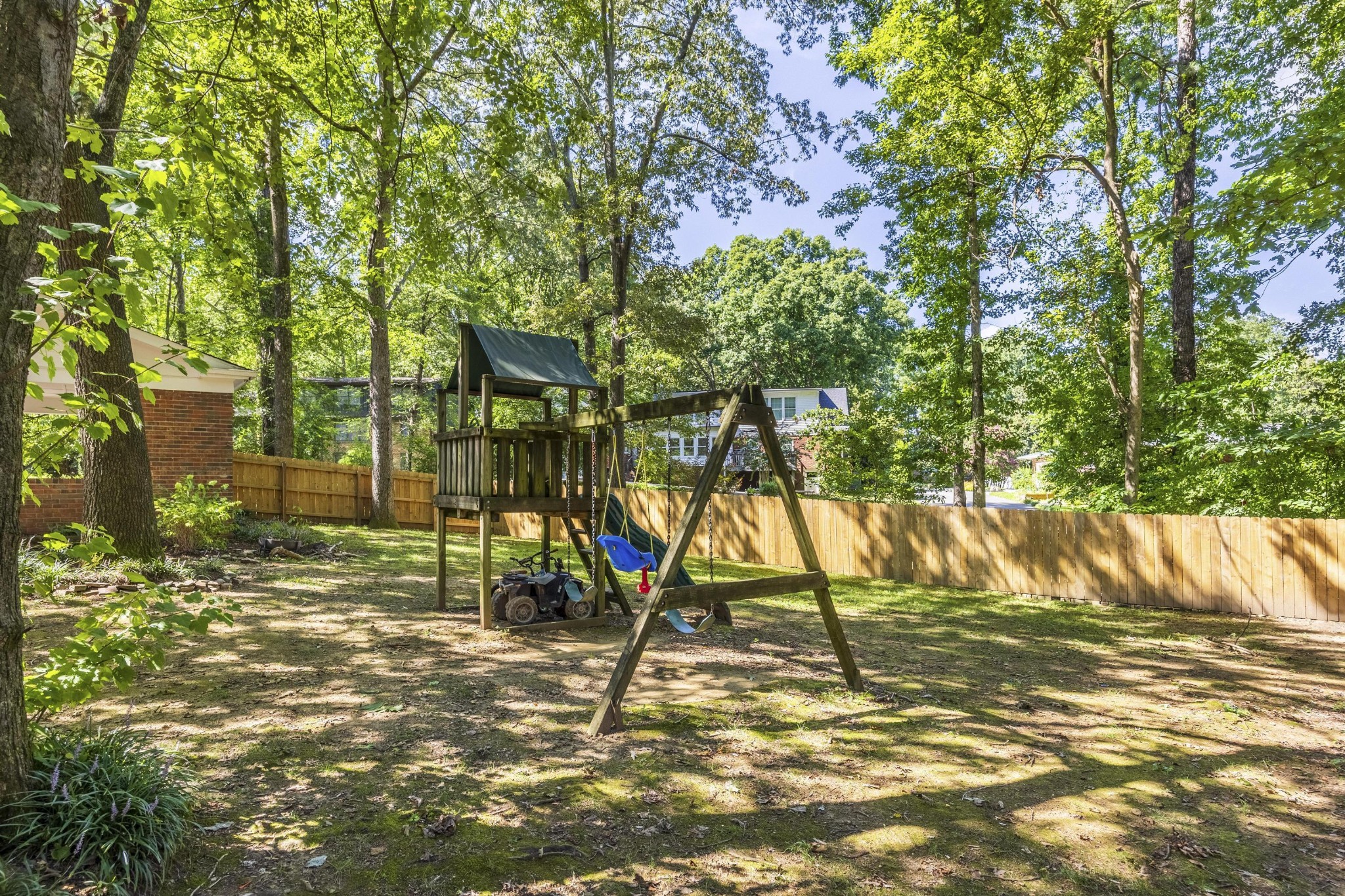 220 Blueberry Hill Road, NW