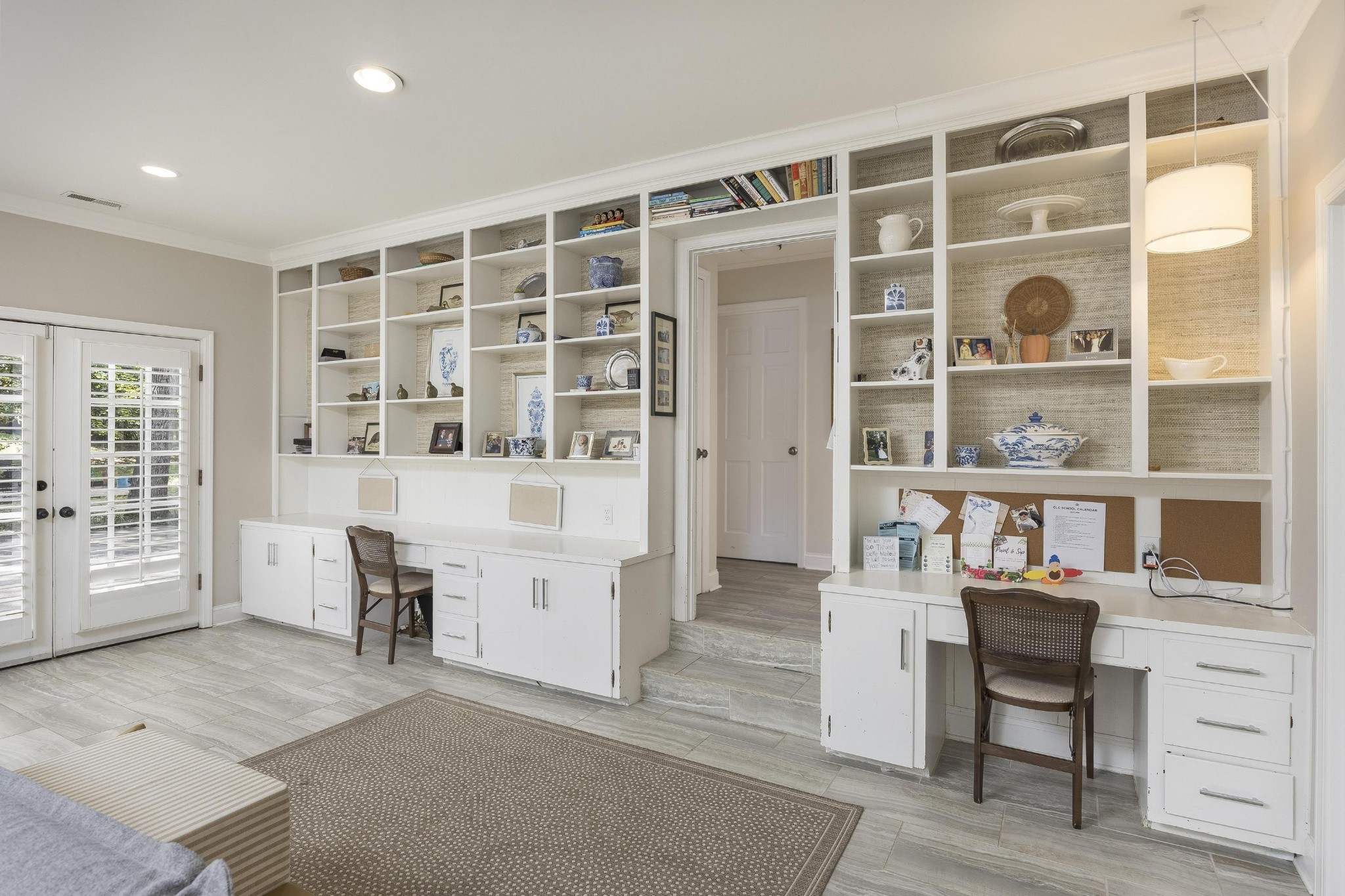 220 Blueberry Hill Road, NW