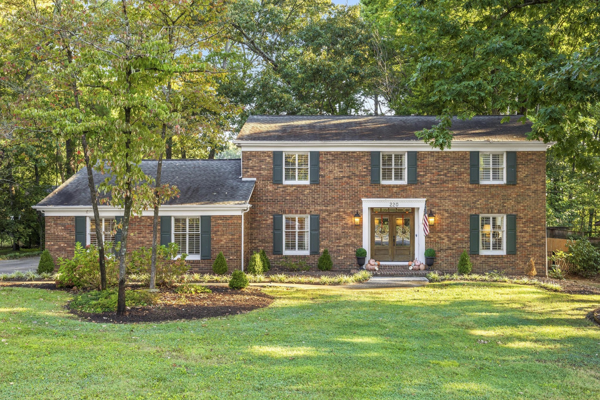 220 Blueberry Hill Road, NW