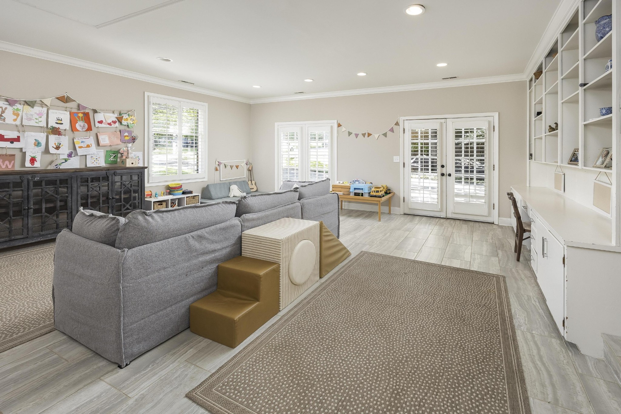 220 Blueberry Hill Road, NW