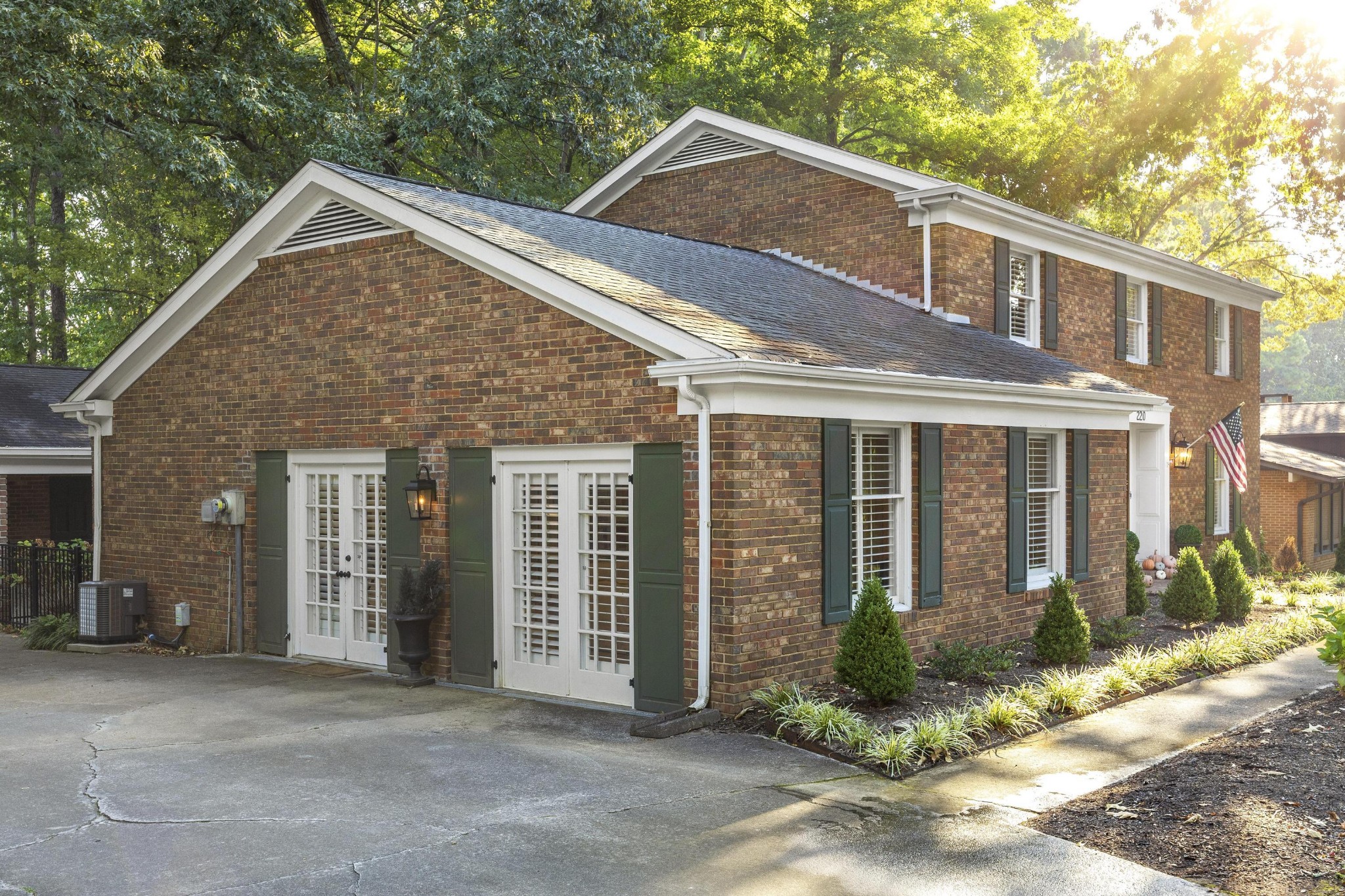 220 Blueberry Hill Road, NW