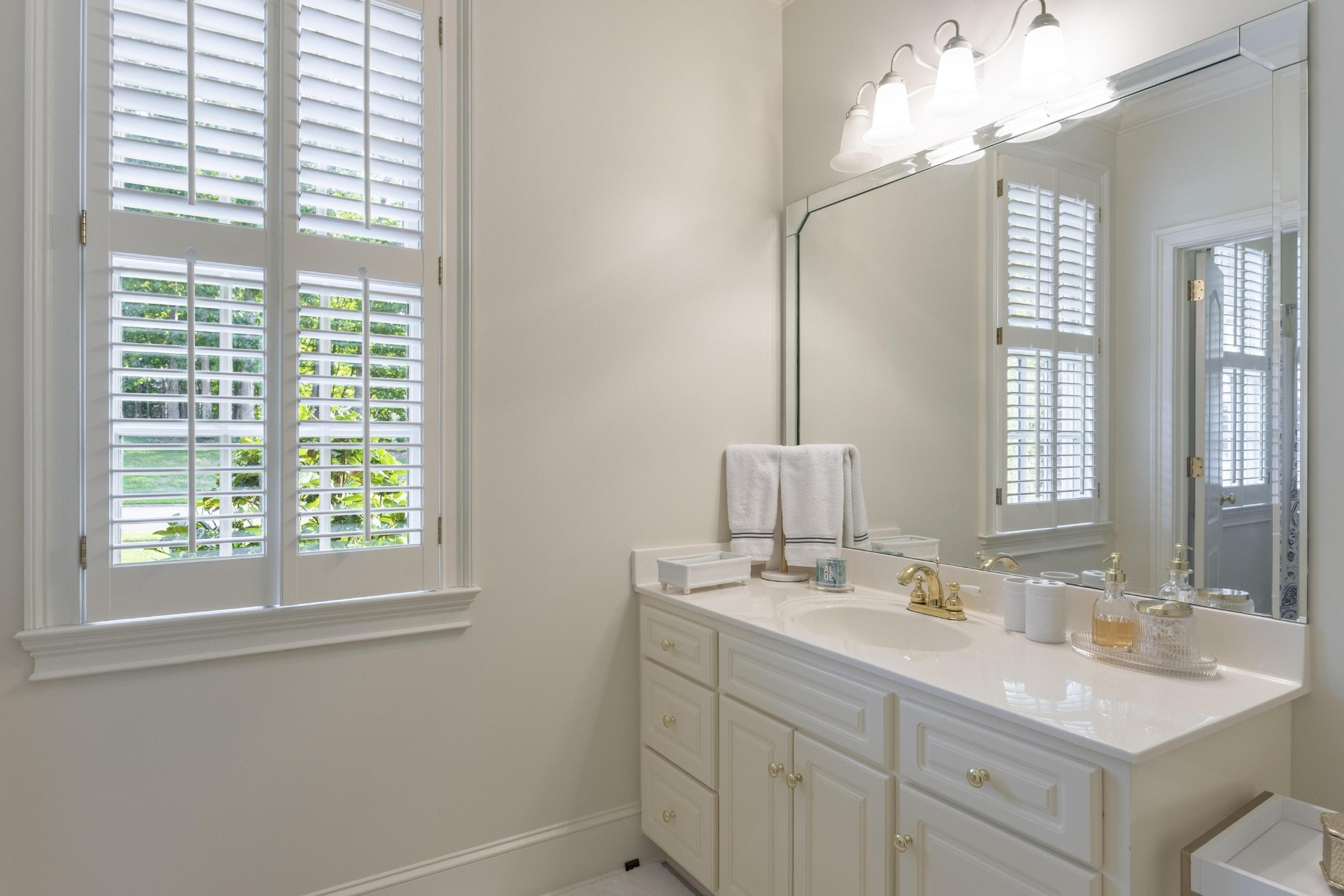415 Anatole Lane, NW