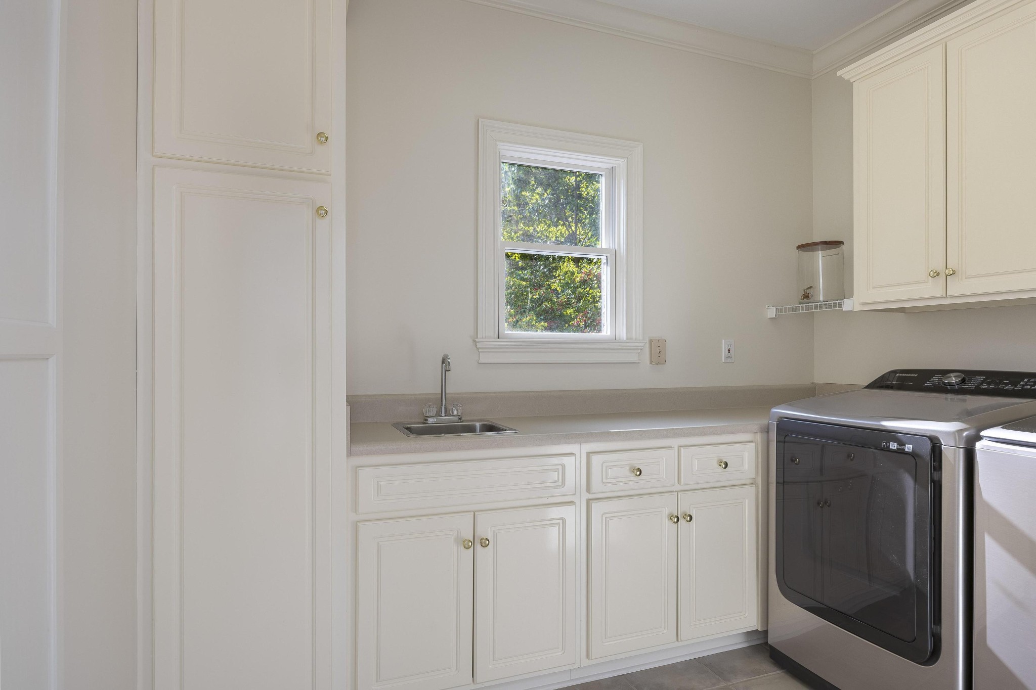 415 Anatole Lane, NW