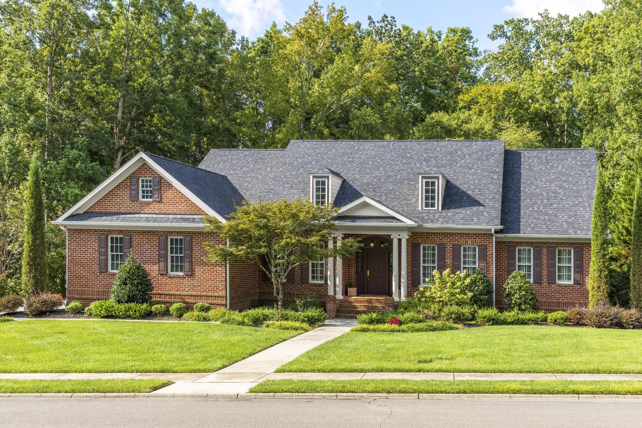415 Anatole Lane, NW