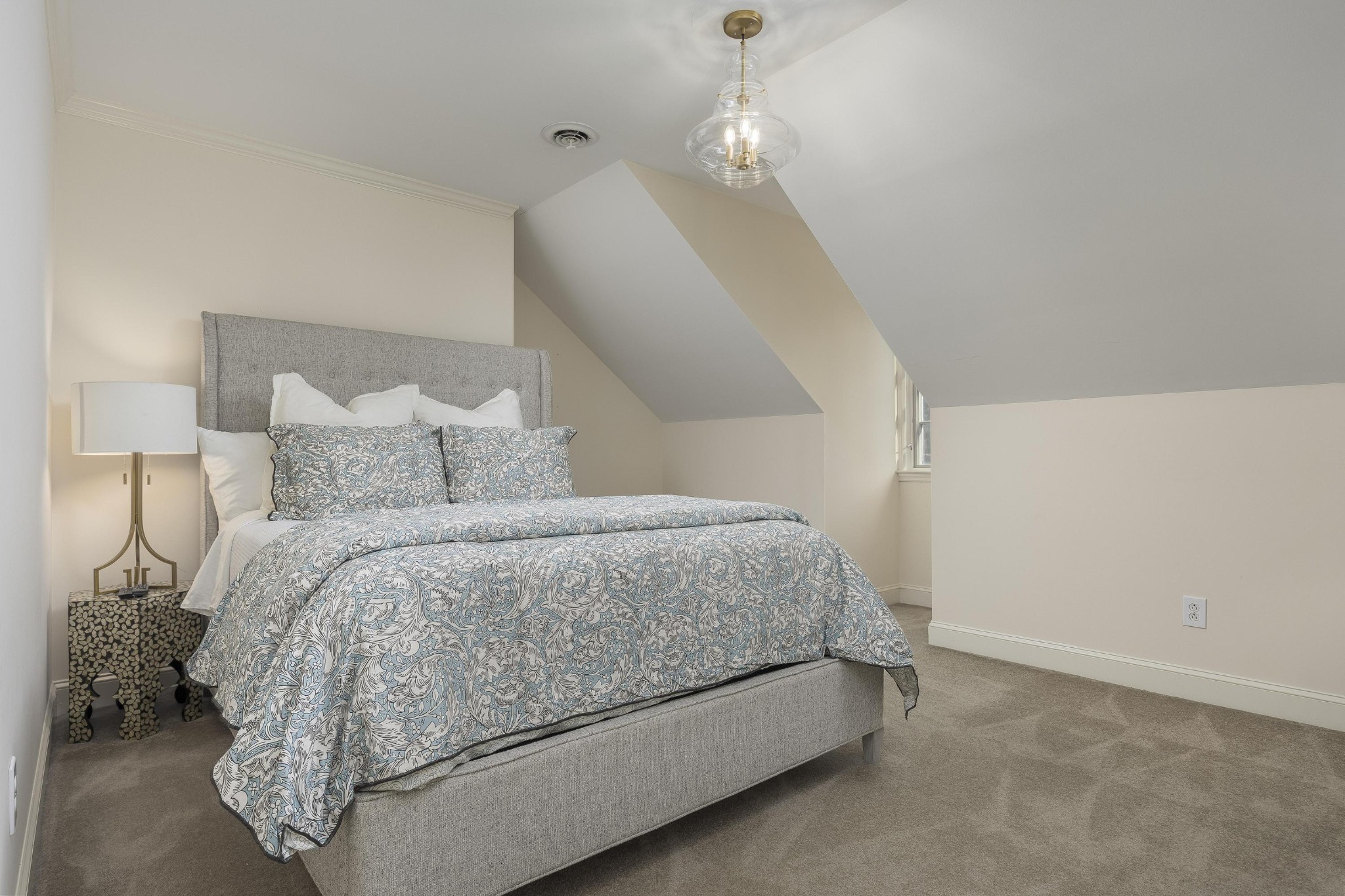 415 Anatole Lane, NW