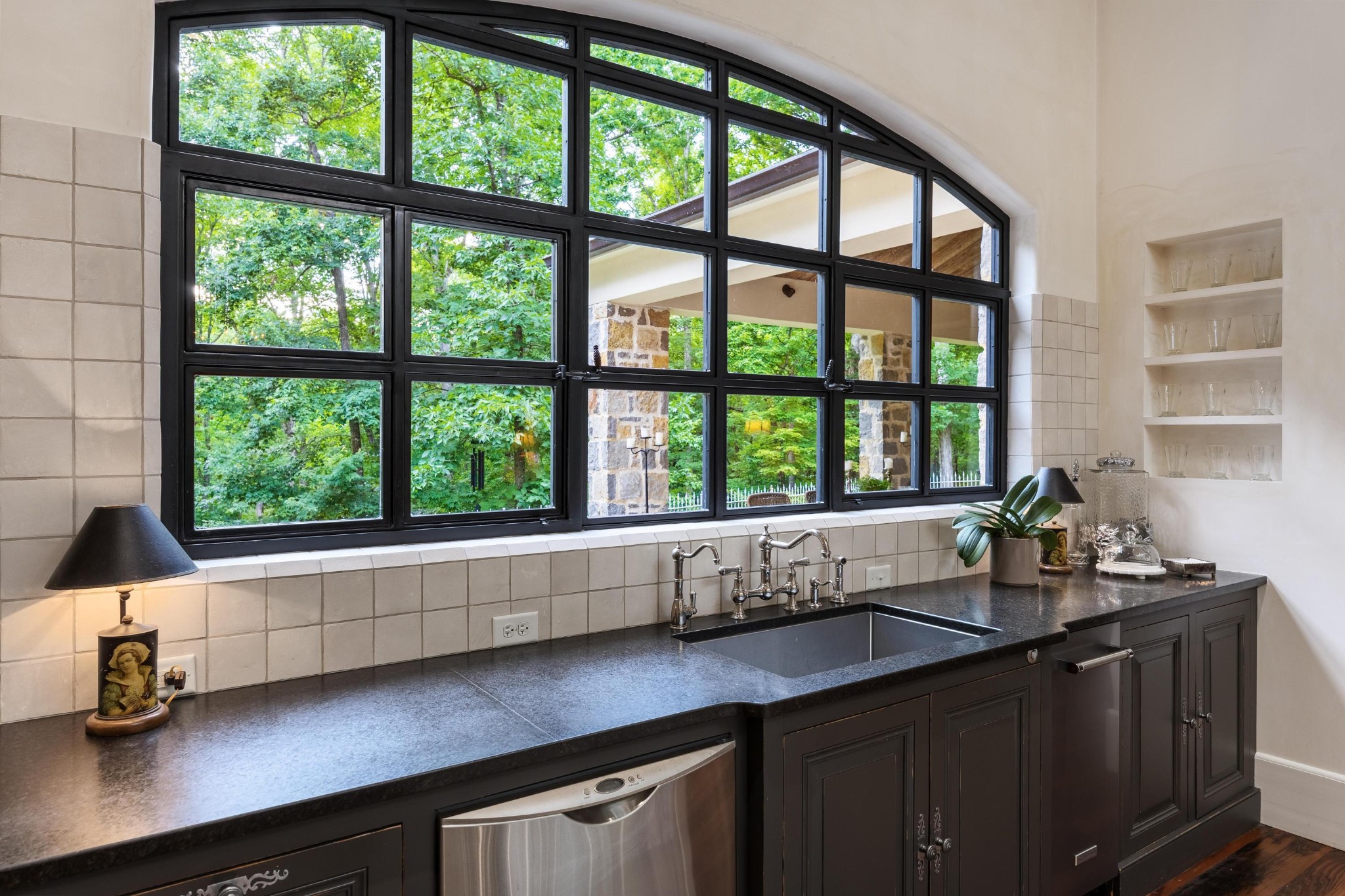 175 Litchfield Lane, NW