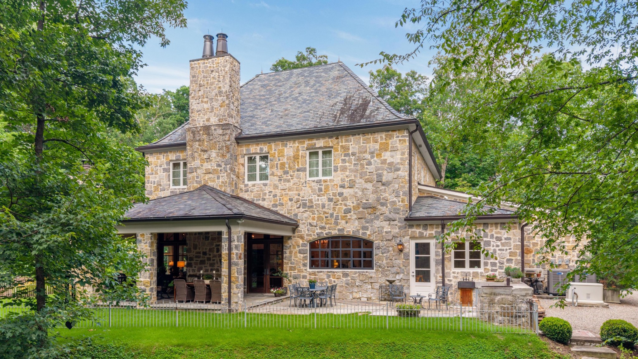 175 Litchfield Lane, NW