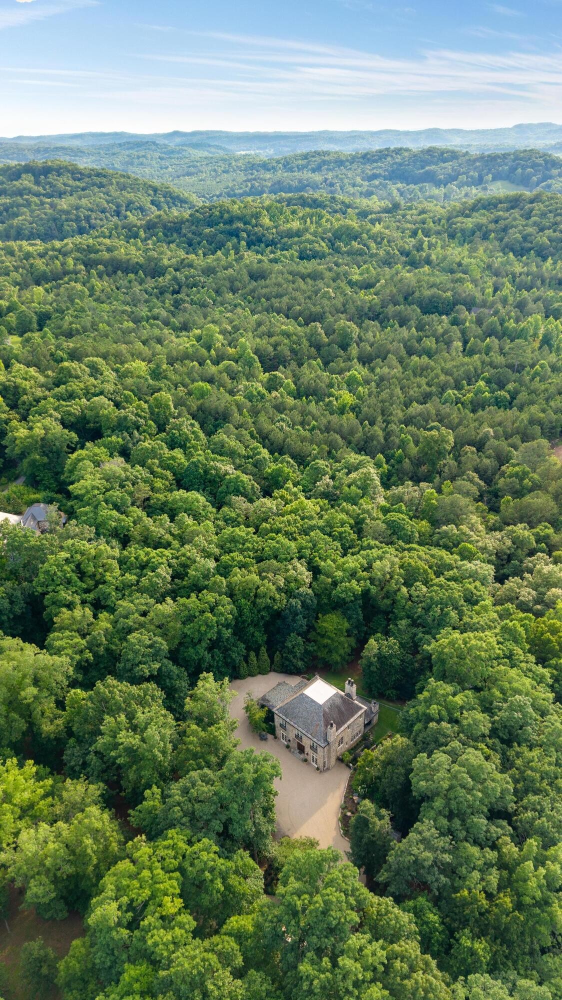 175 Litchfield Lane, NW