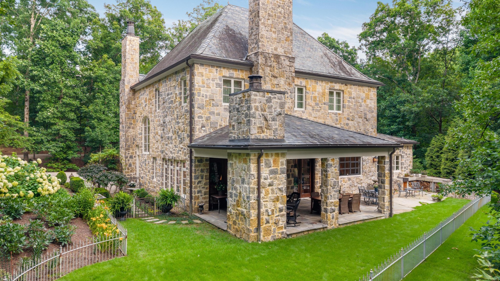 175 Litchfield Lane, NW