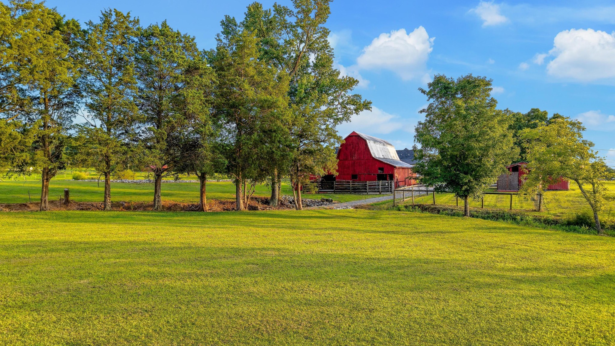 813 Ladd Springs Road, SE