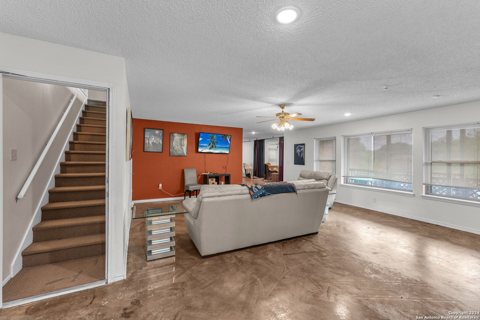 7742 OAKHILL PARK DR