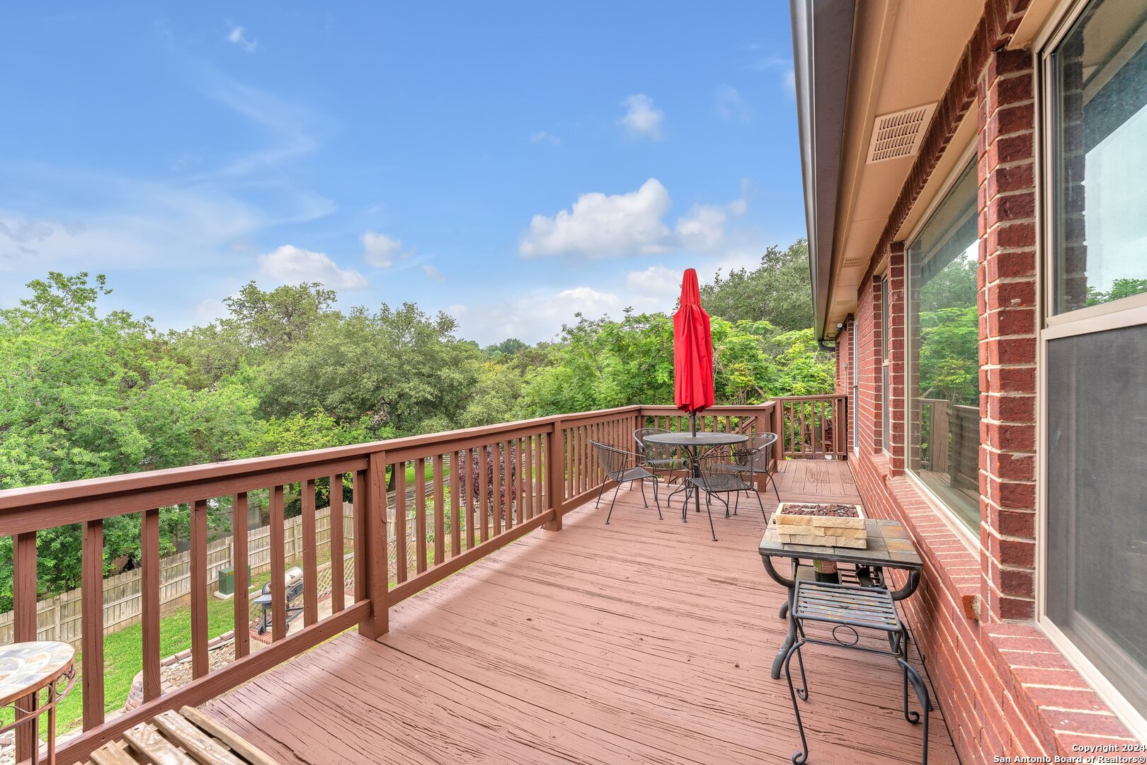 7742 OAKHILL PARK DR