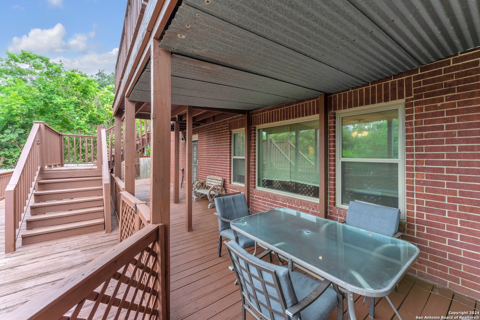 7742 OAKHILL PARK DR